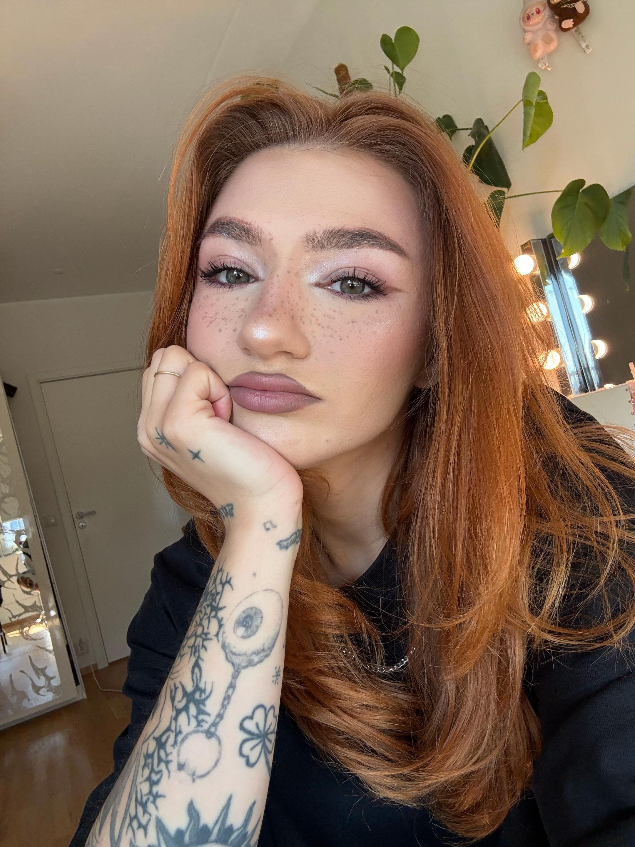 @BLVCKQU