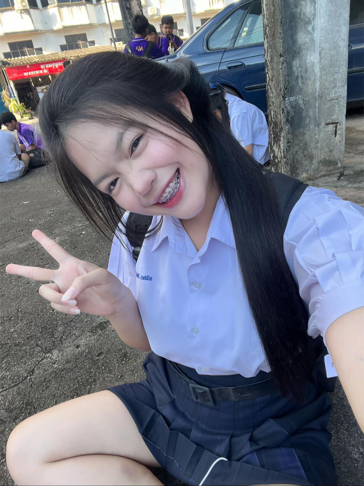 @𝗻𝘂𝗱𝗲𝗲