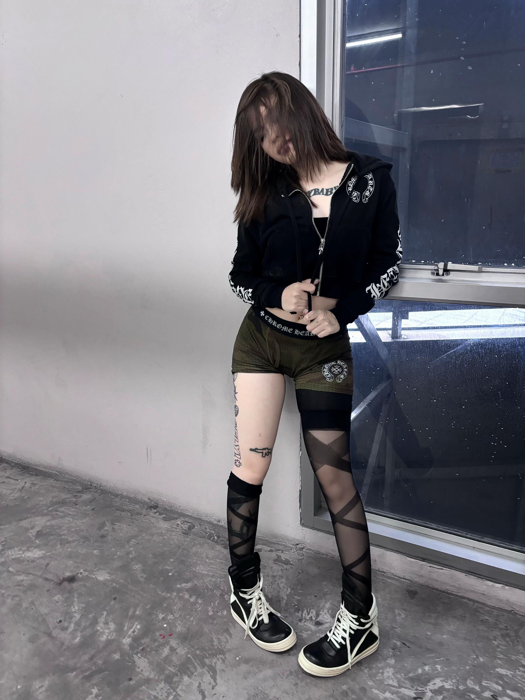 @𝕭𝖆𝖊𝖇𝖎𝕭𝖊𝖙𝖙𝖎