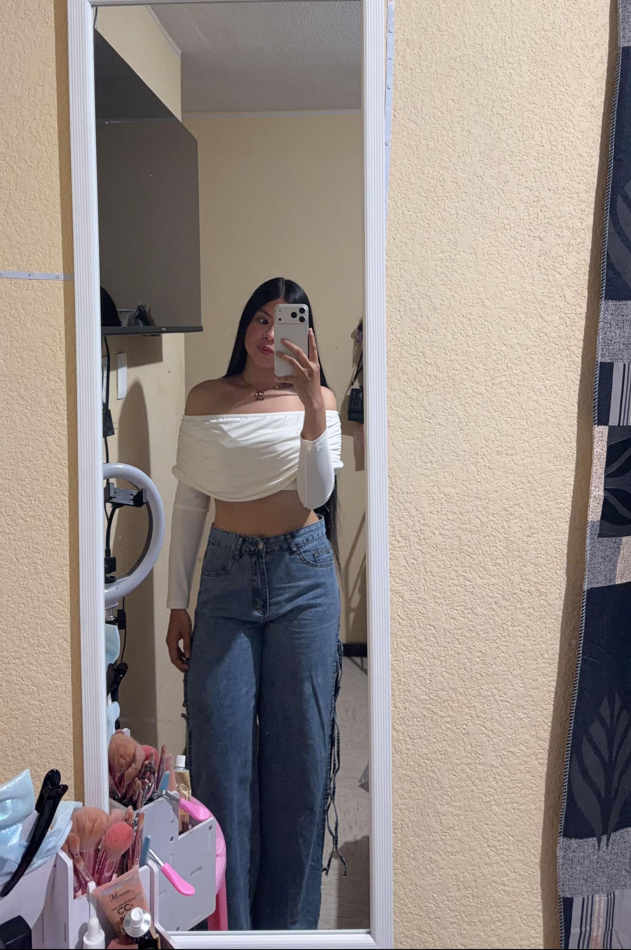 @Karina