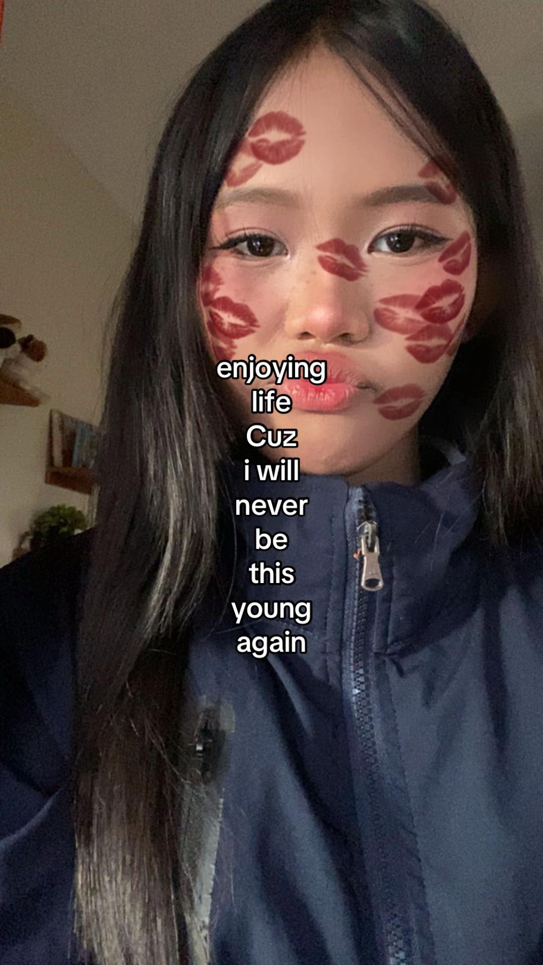 @ℛ𝒽𝒾𝒶𝓃💘