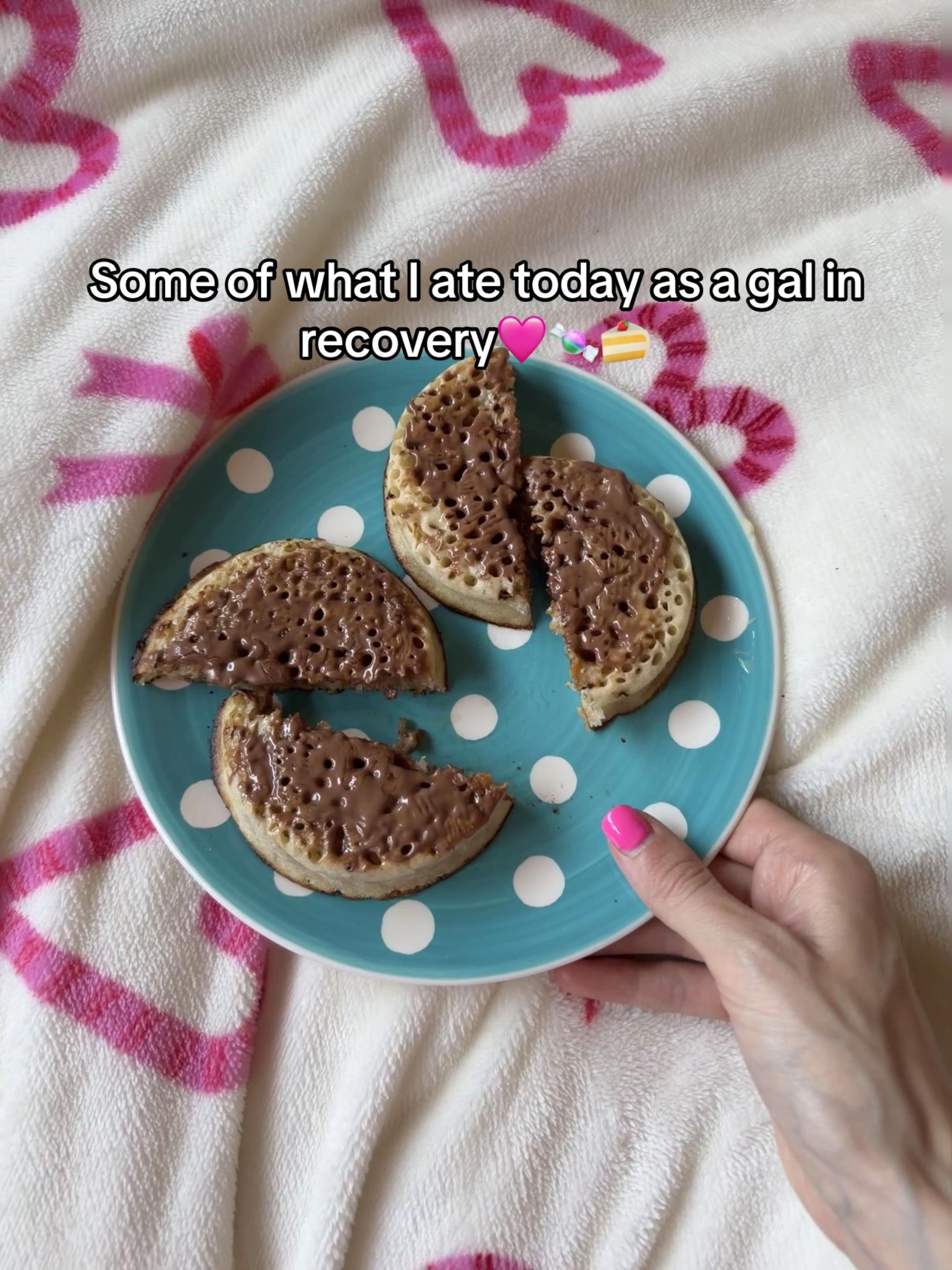 @issyliciousnacks