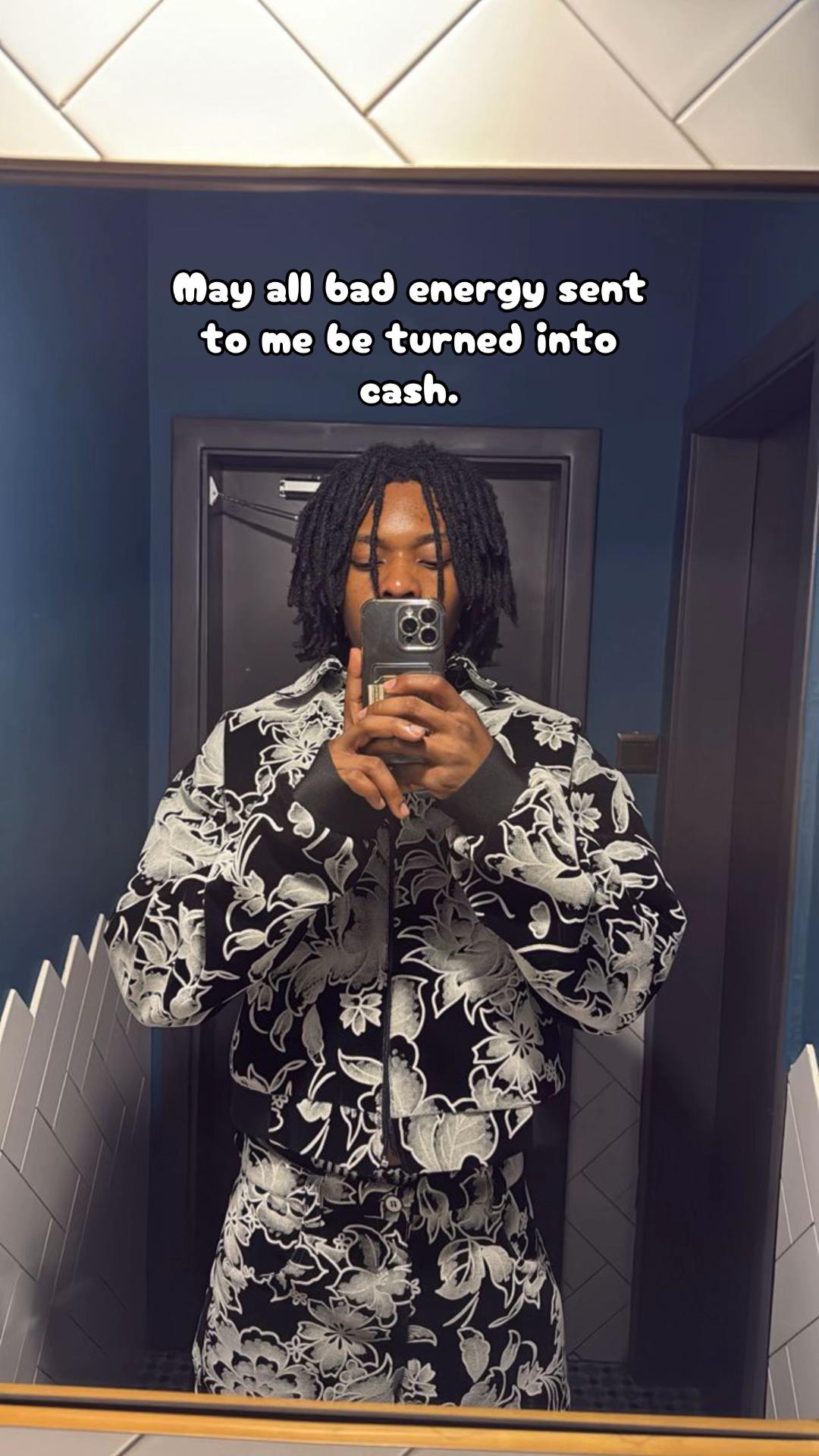 @_VALKlNG