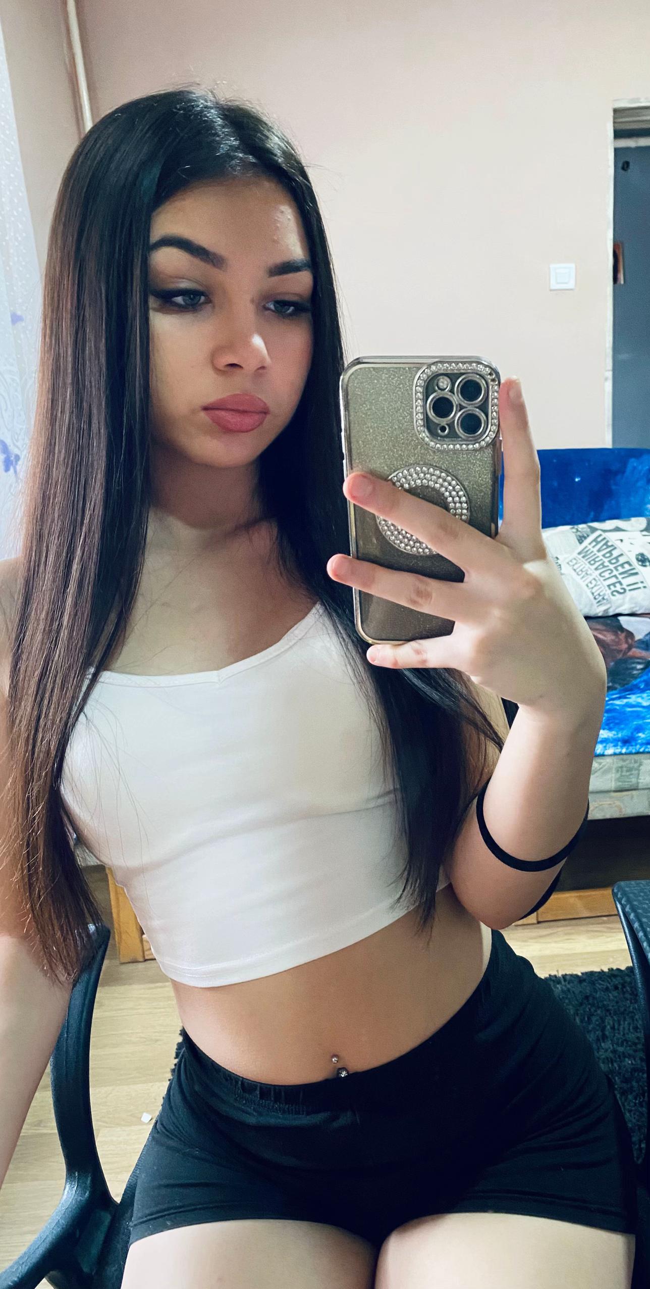 @&bull;𝓑𝓪𝓻𝓫𝓲&bull;