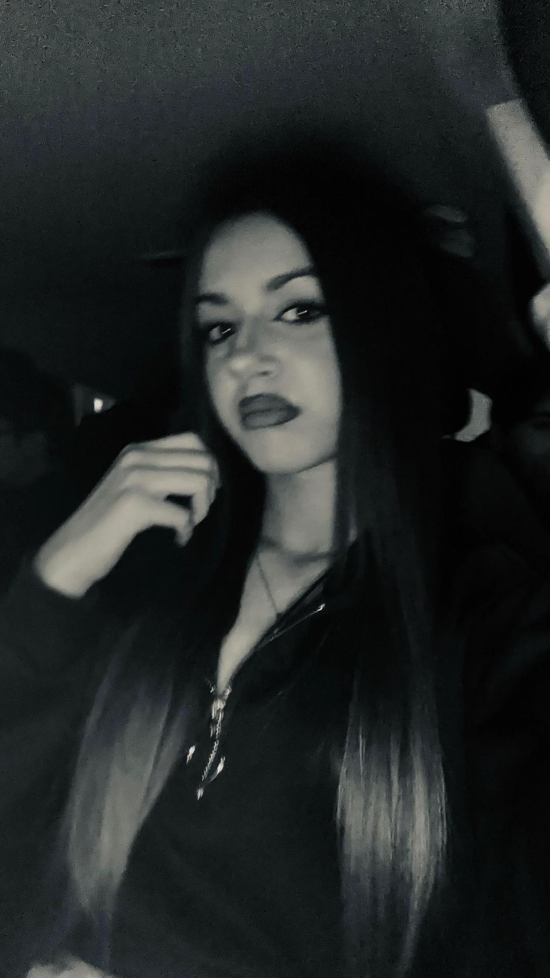 @👸🏽