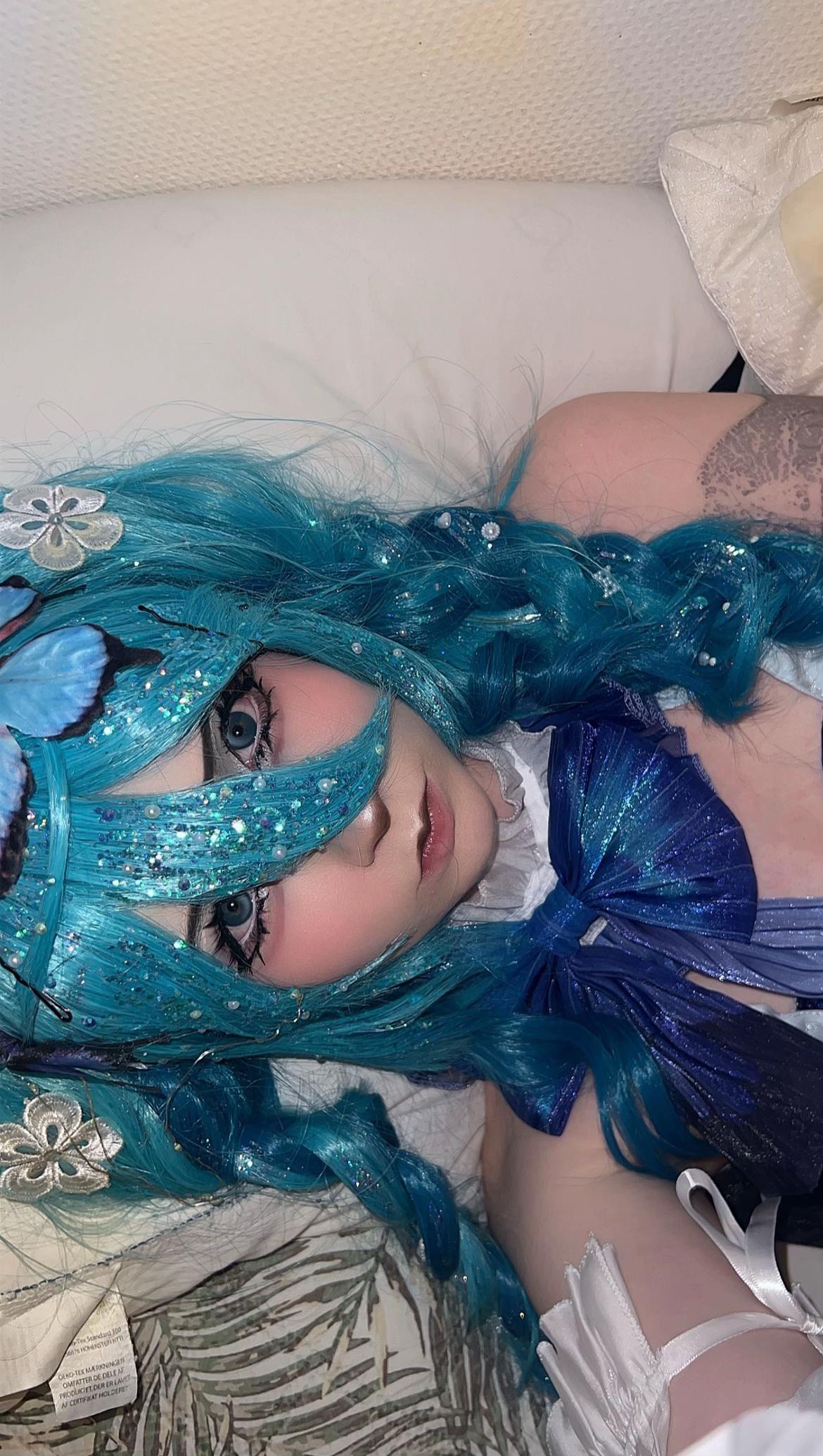 @mil0_cos