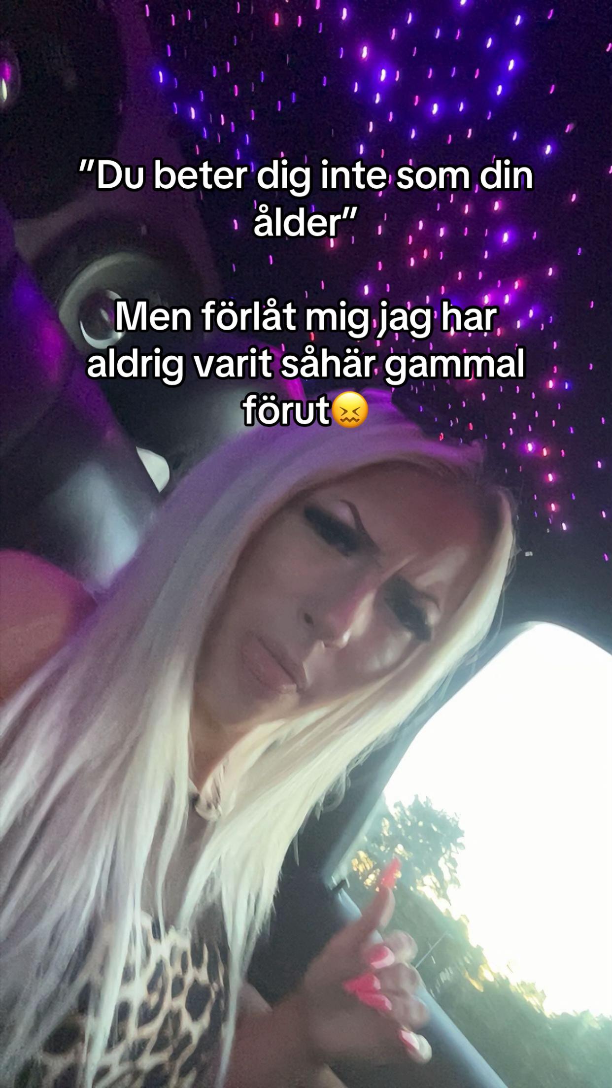 @𝓑𝓵𝓸𝓷𝓭𝓲𝓼𝓔𝓵𝓲𝓷𝓪🎀🐆