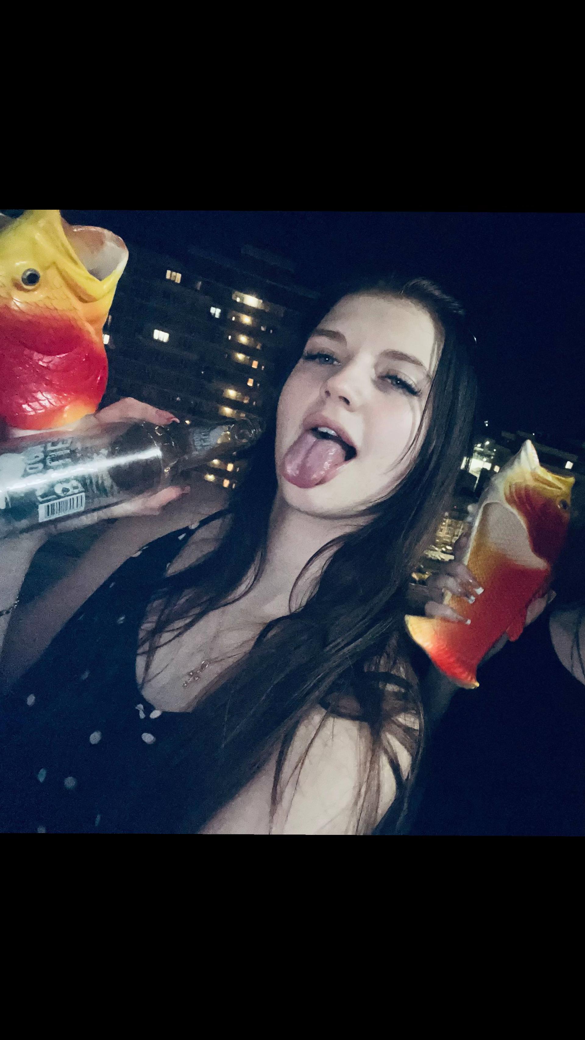 @…