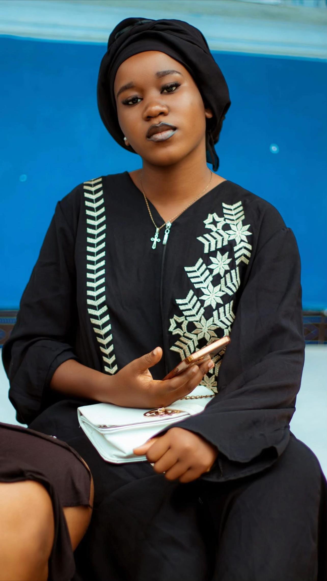@Mdoli actress