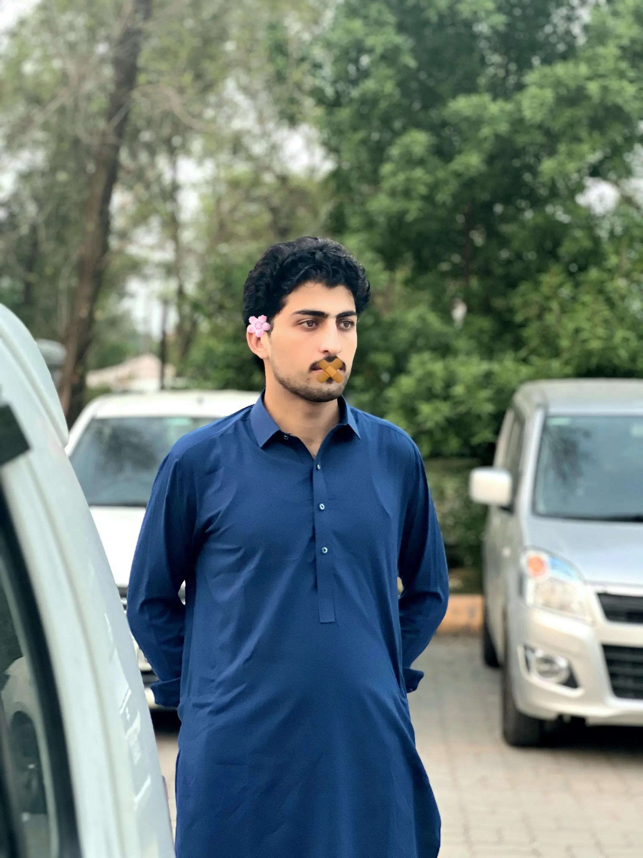 @🇦🇬 UQABI 🇦🇫