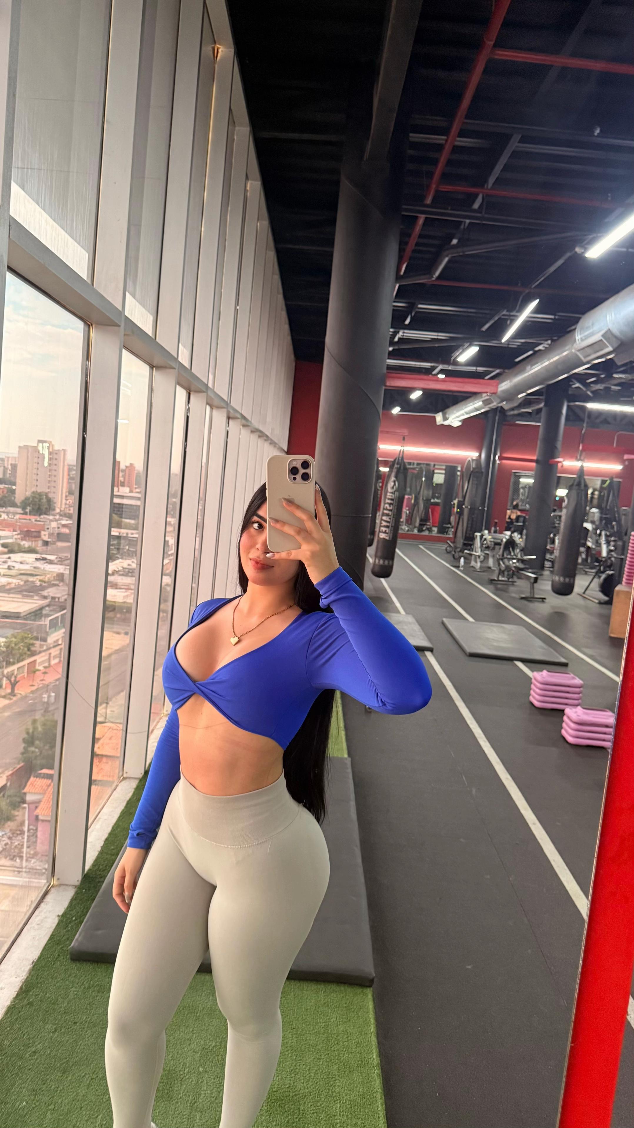 @Isabella Roldan