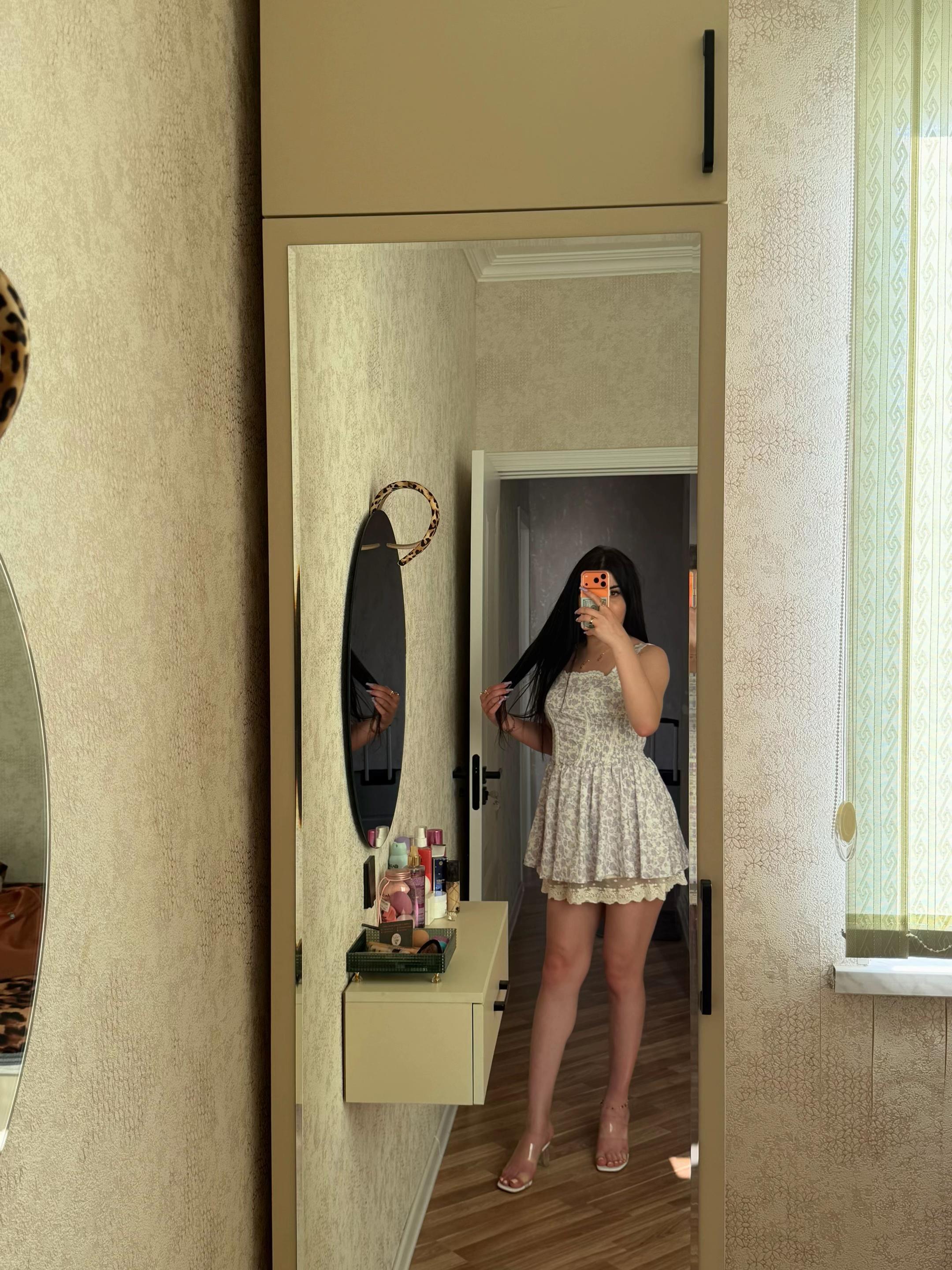 @𝓝𝓪𝓻𝓪