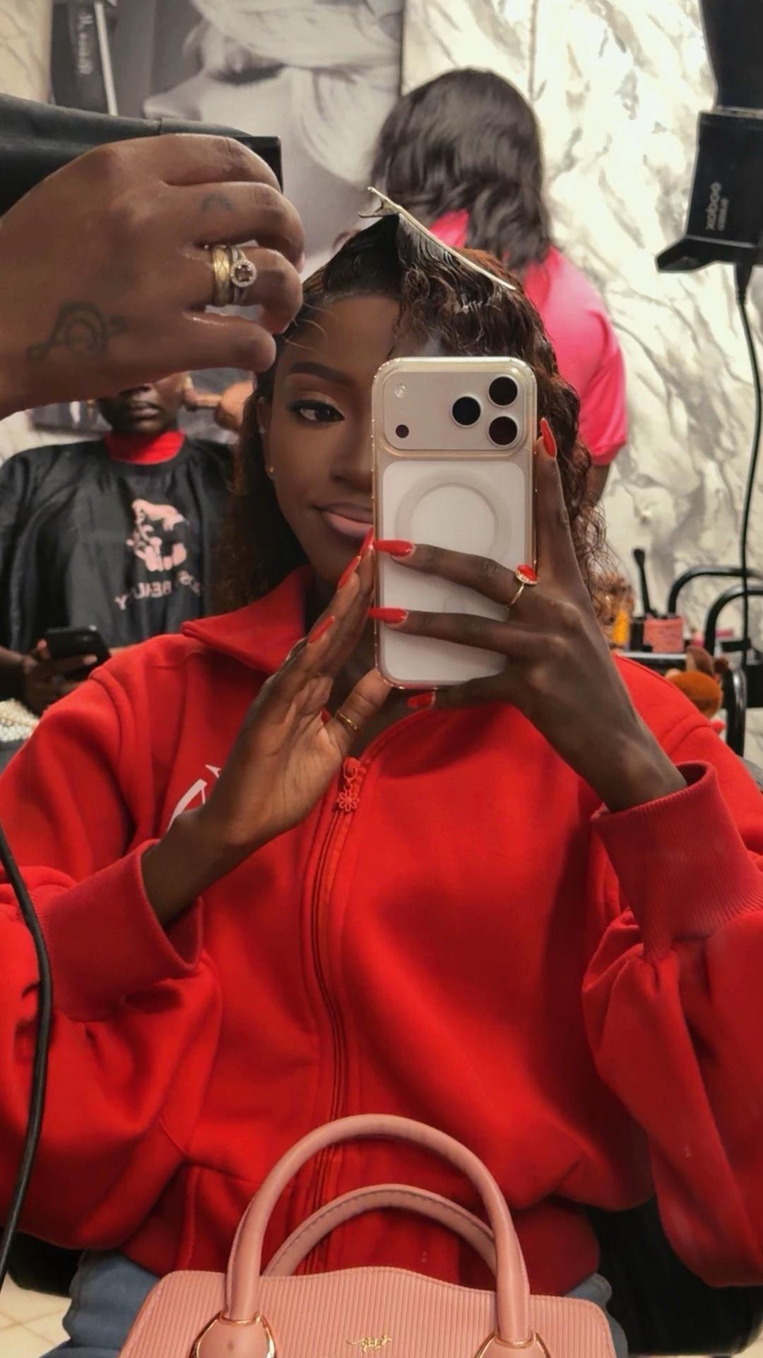 @Anastacia Mwiathi🌺