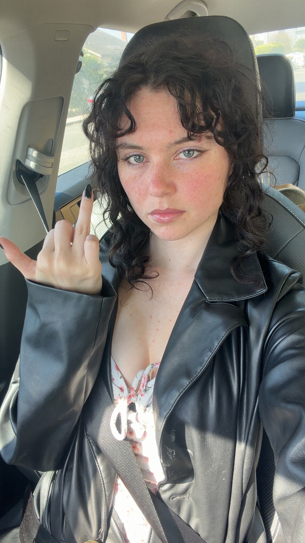@Auni