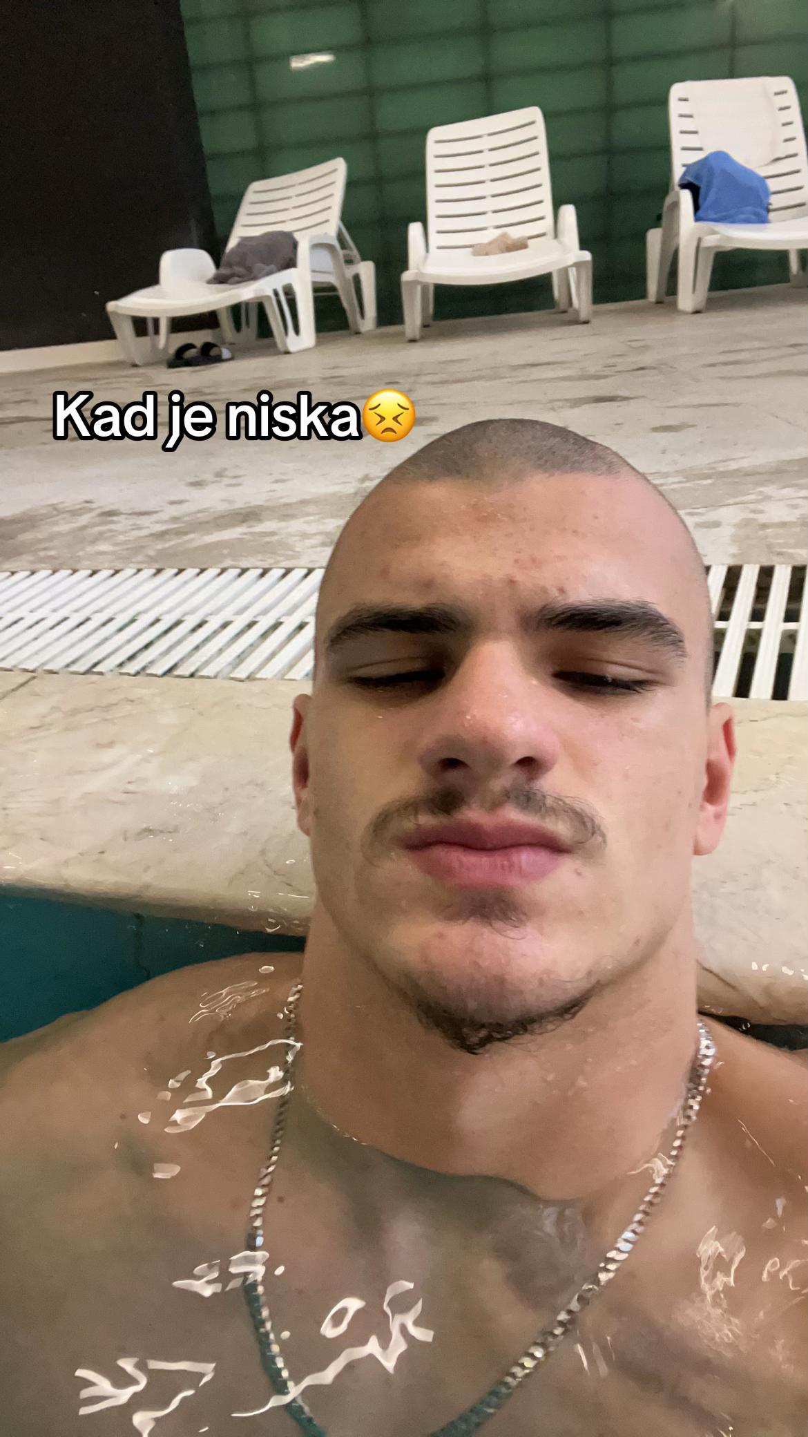 @Mašin