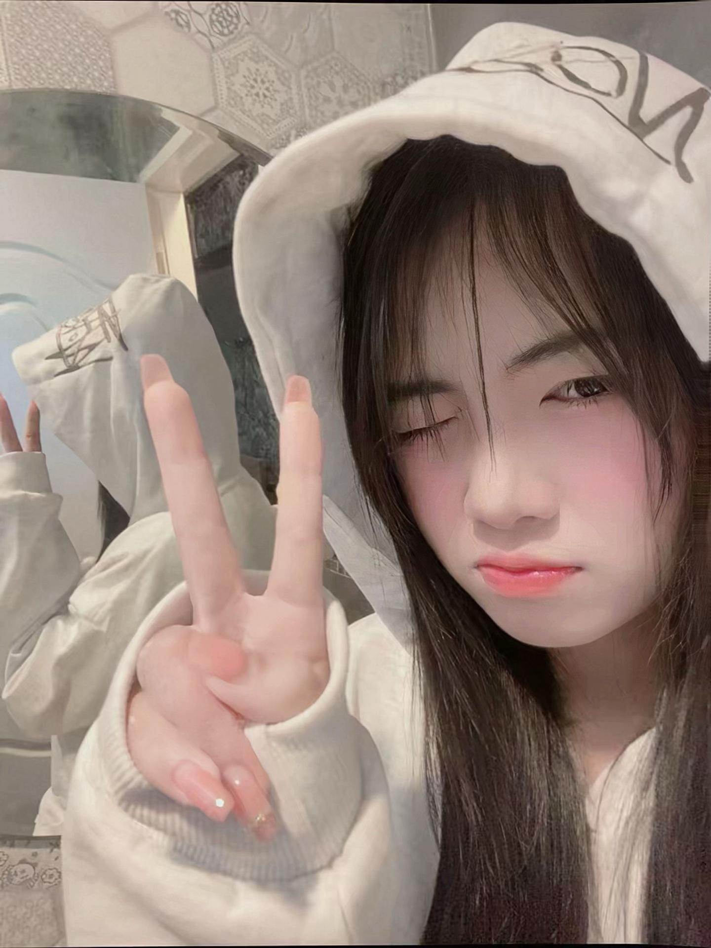 @ฝ้ายยยยย🐰