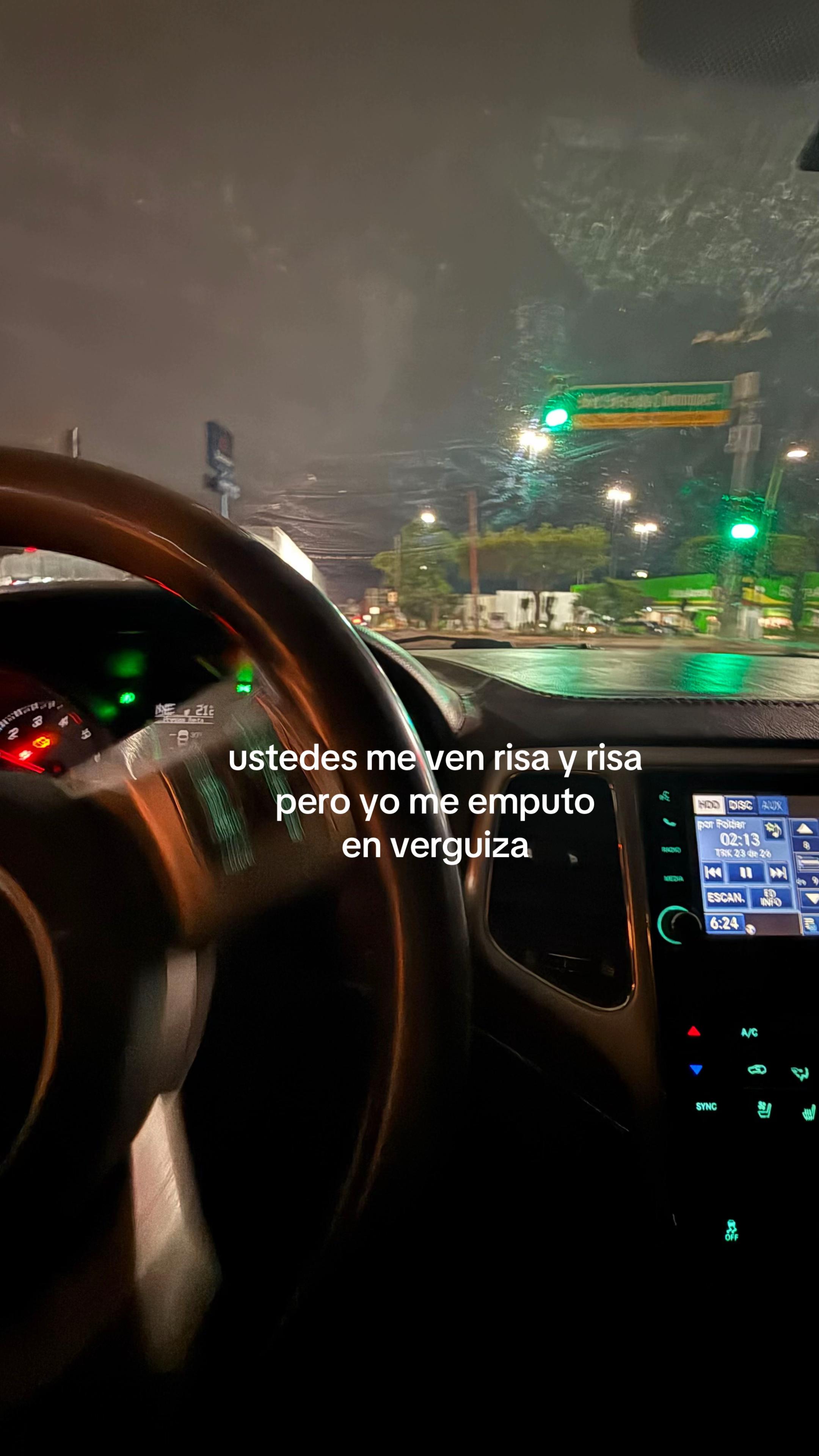@ꜰᴇʀ ꜱᴀɴᴄʜᴇᴢ