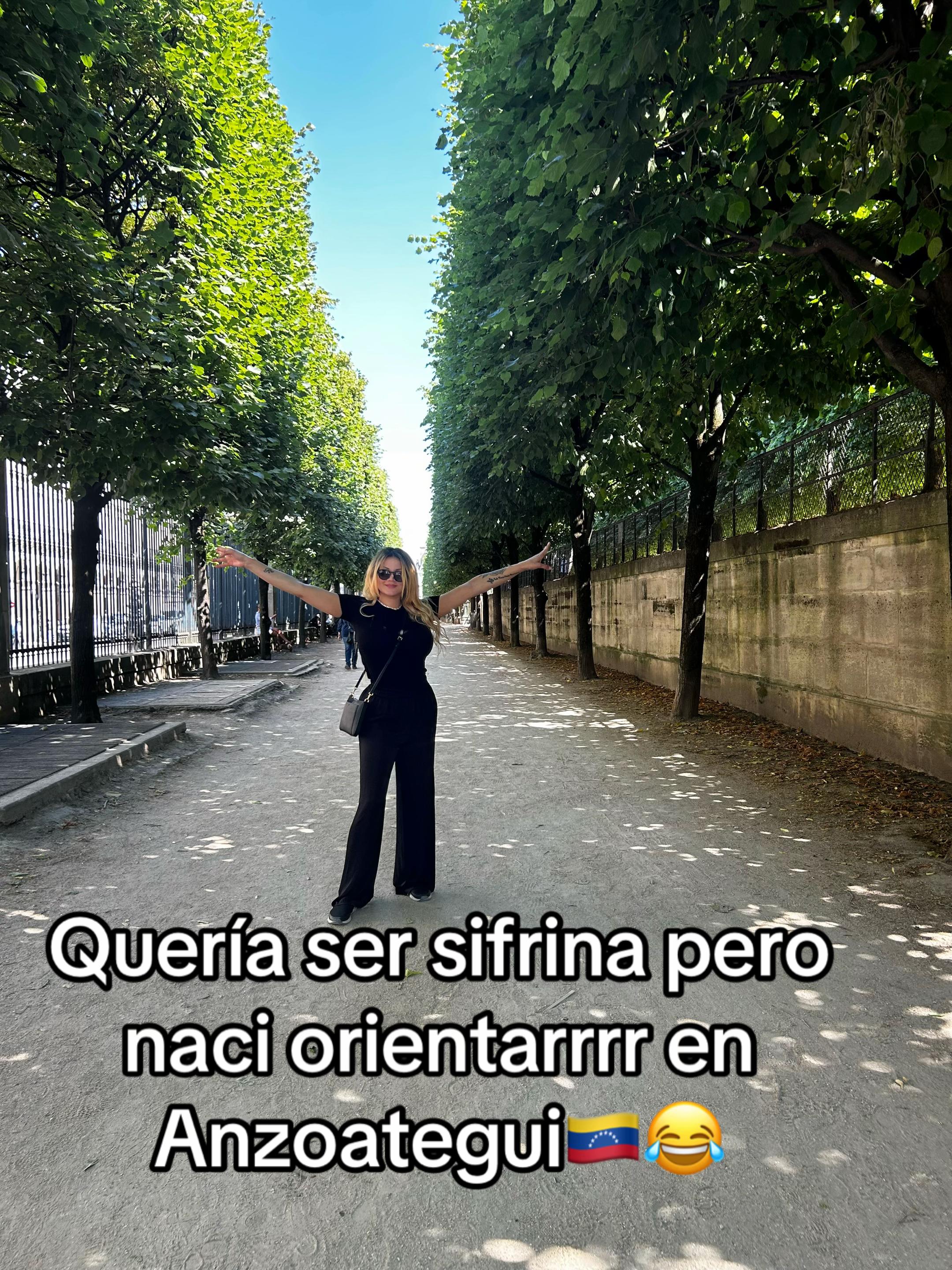 @Luz Torres Instagram @Lupytd