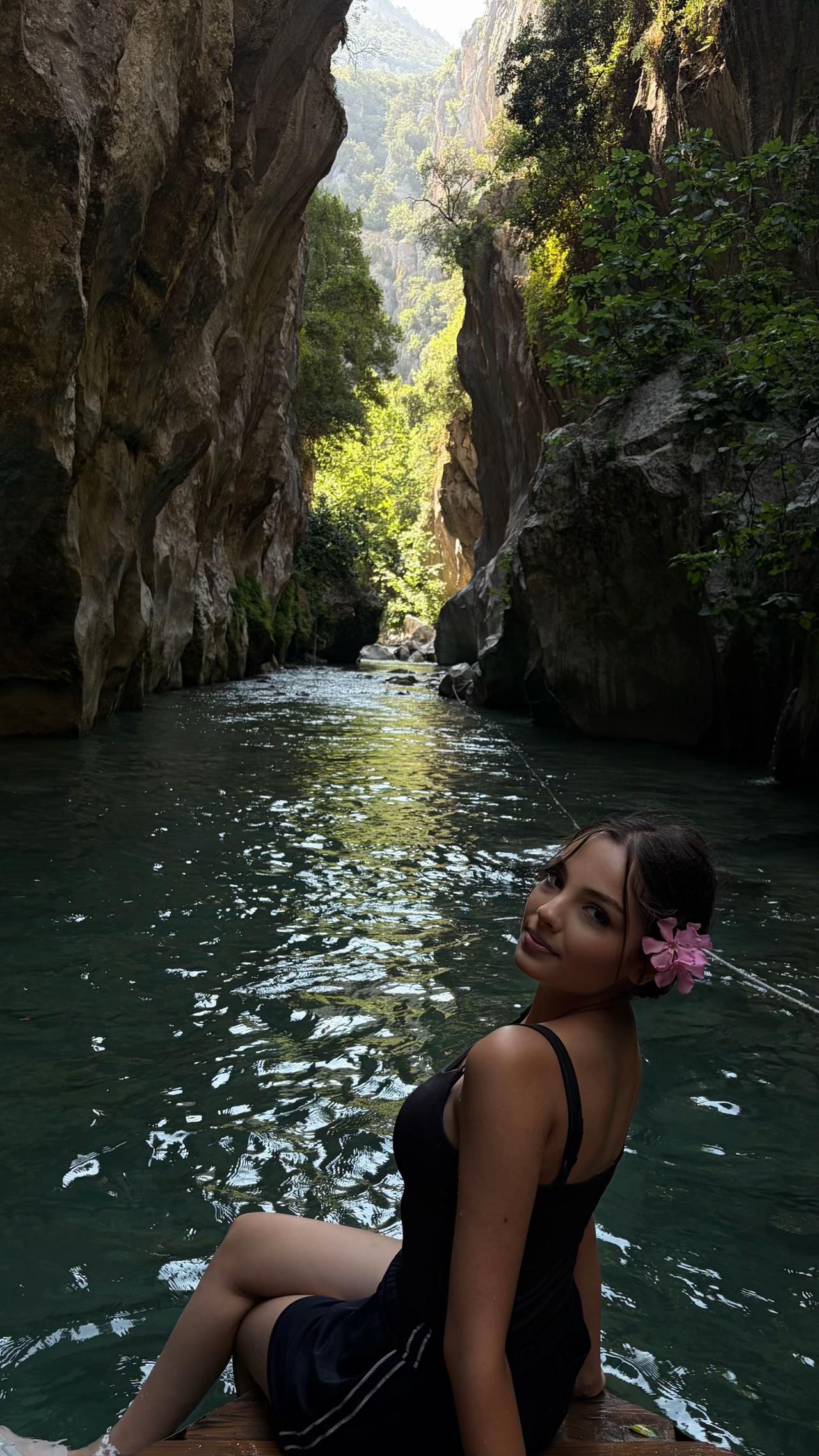 @Senaa