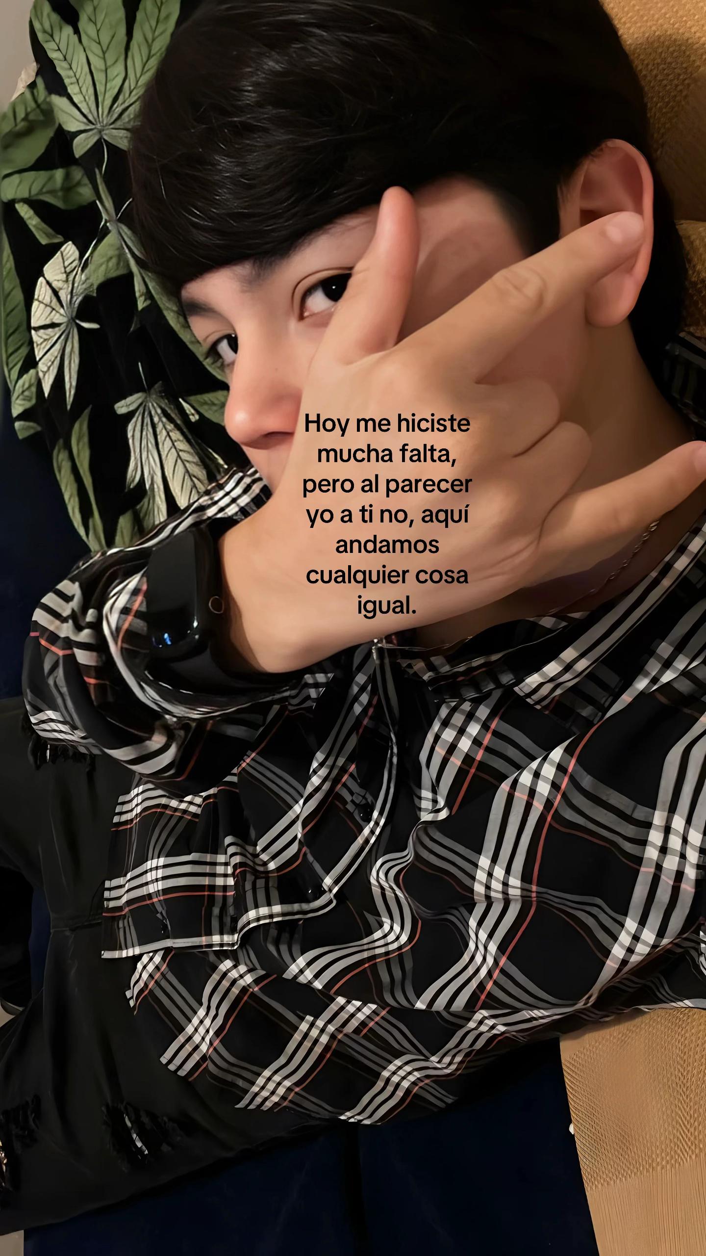 @⃟