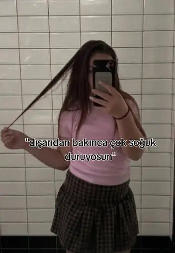 @caprisunn