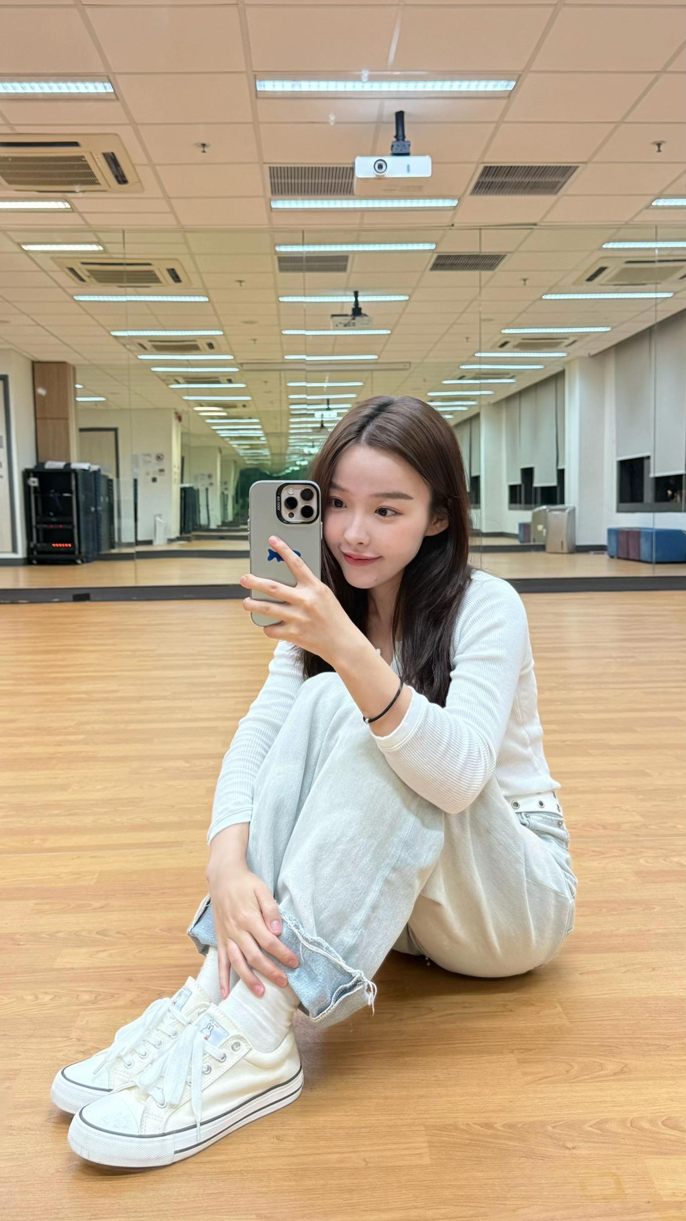 @Інжиууу李顺利