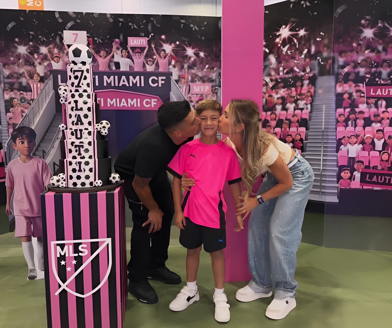 @Suarez family 🇺🇾✨