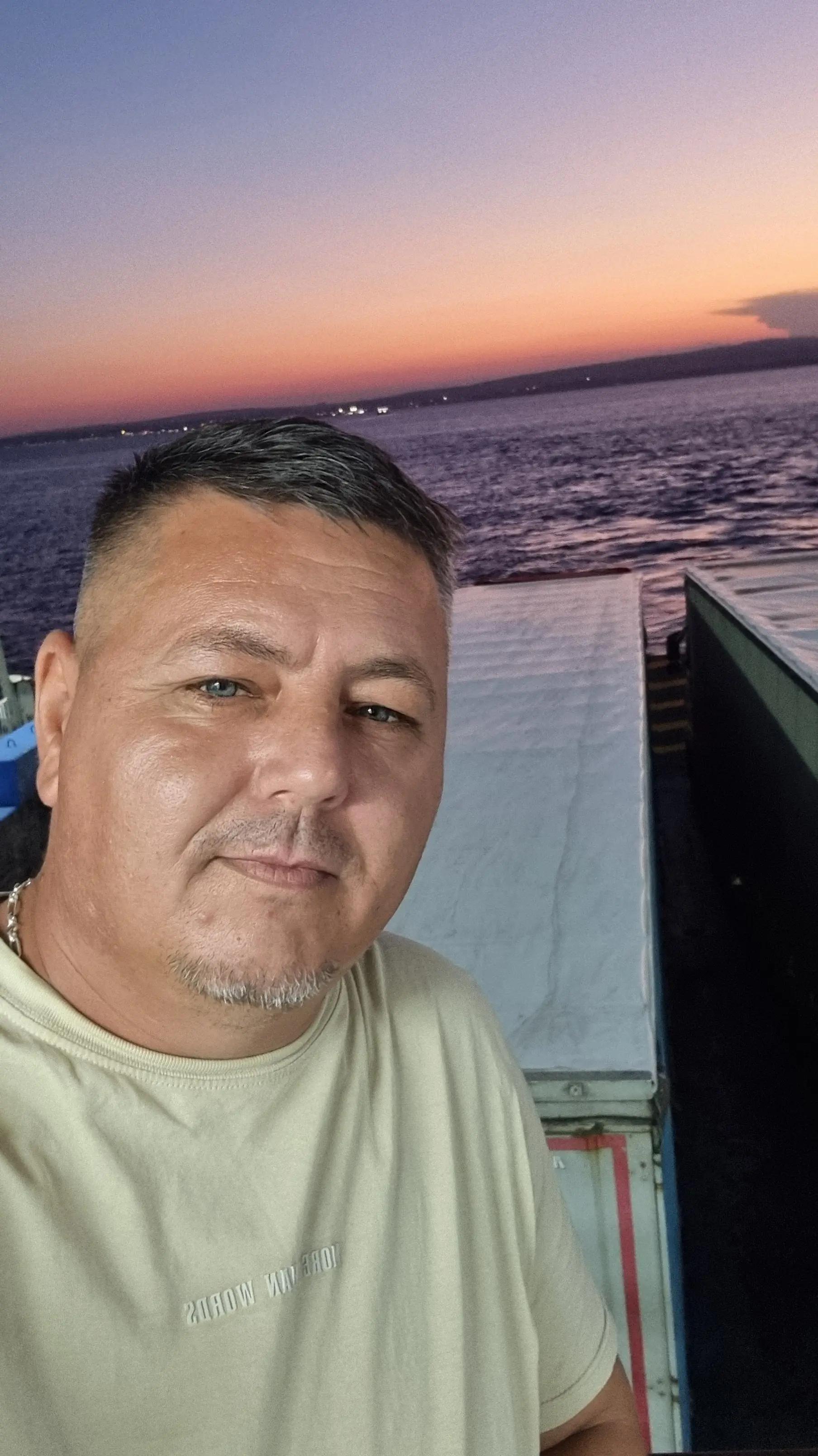 @Mihai Flueraru