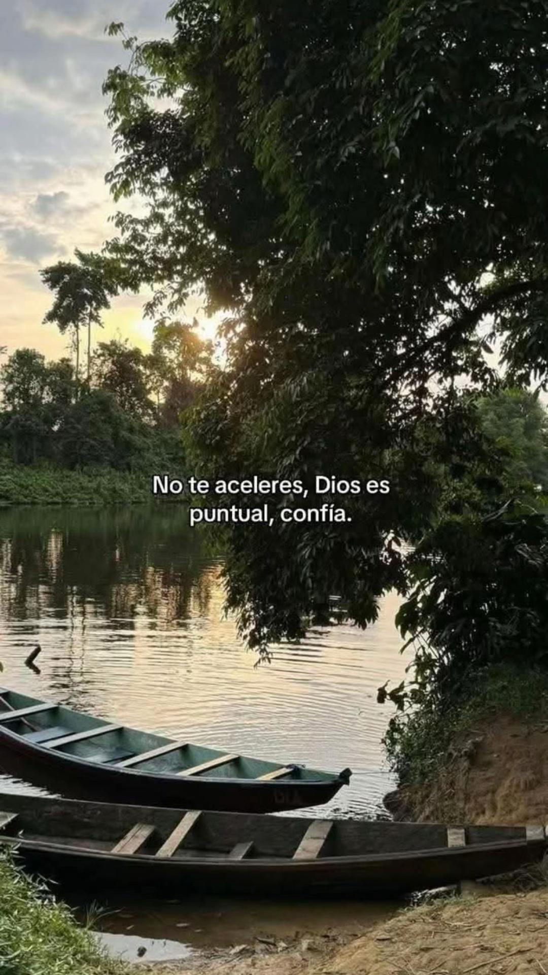 @VICTORIA REYNOSO