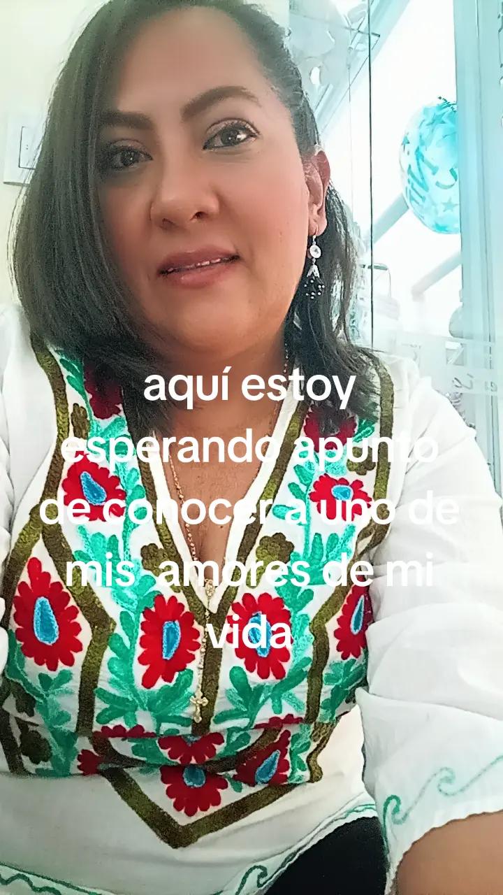 @Ana López