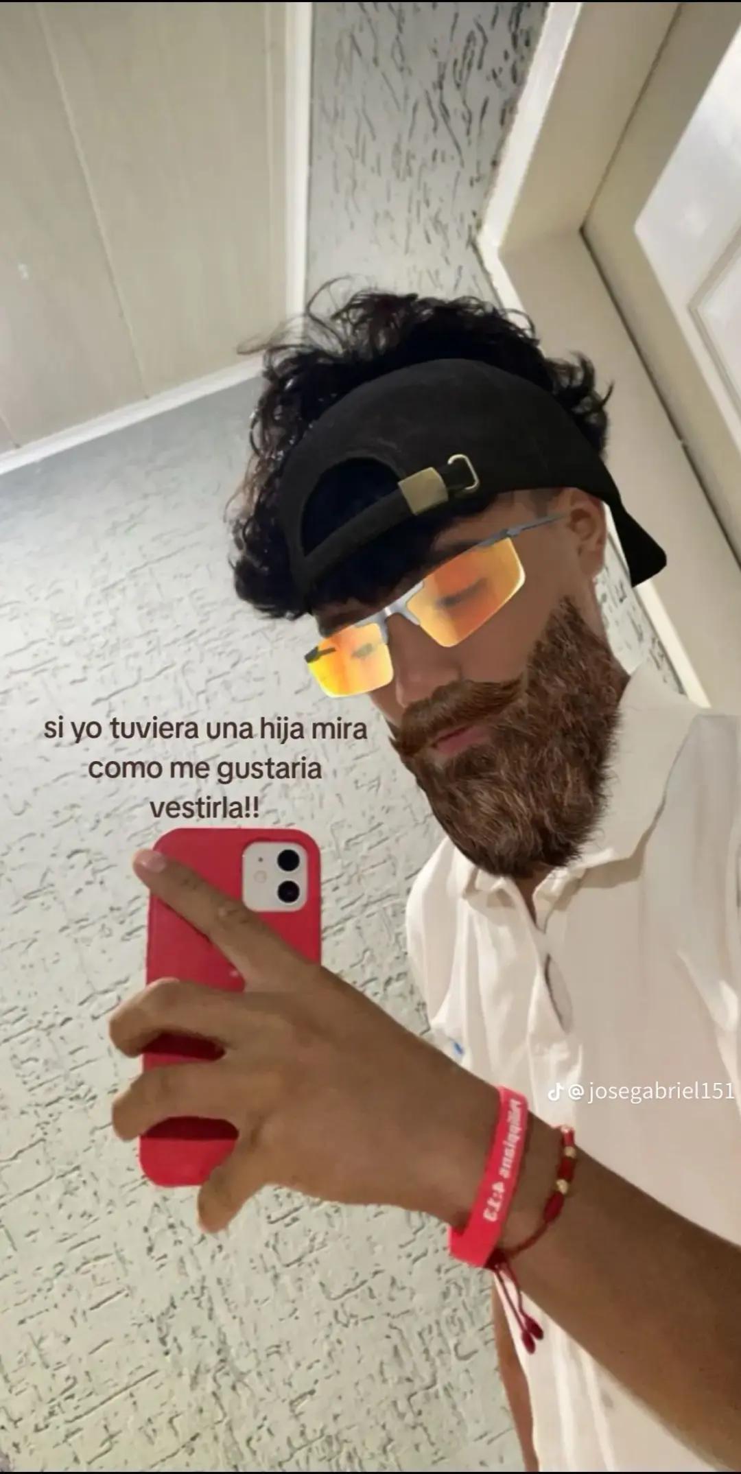 @LA Menor Navarro