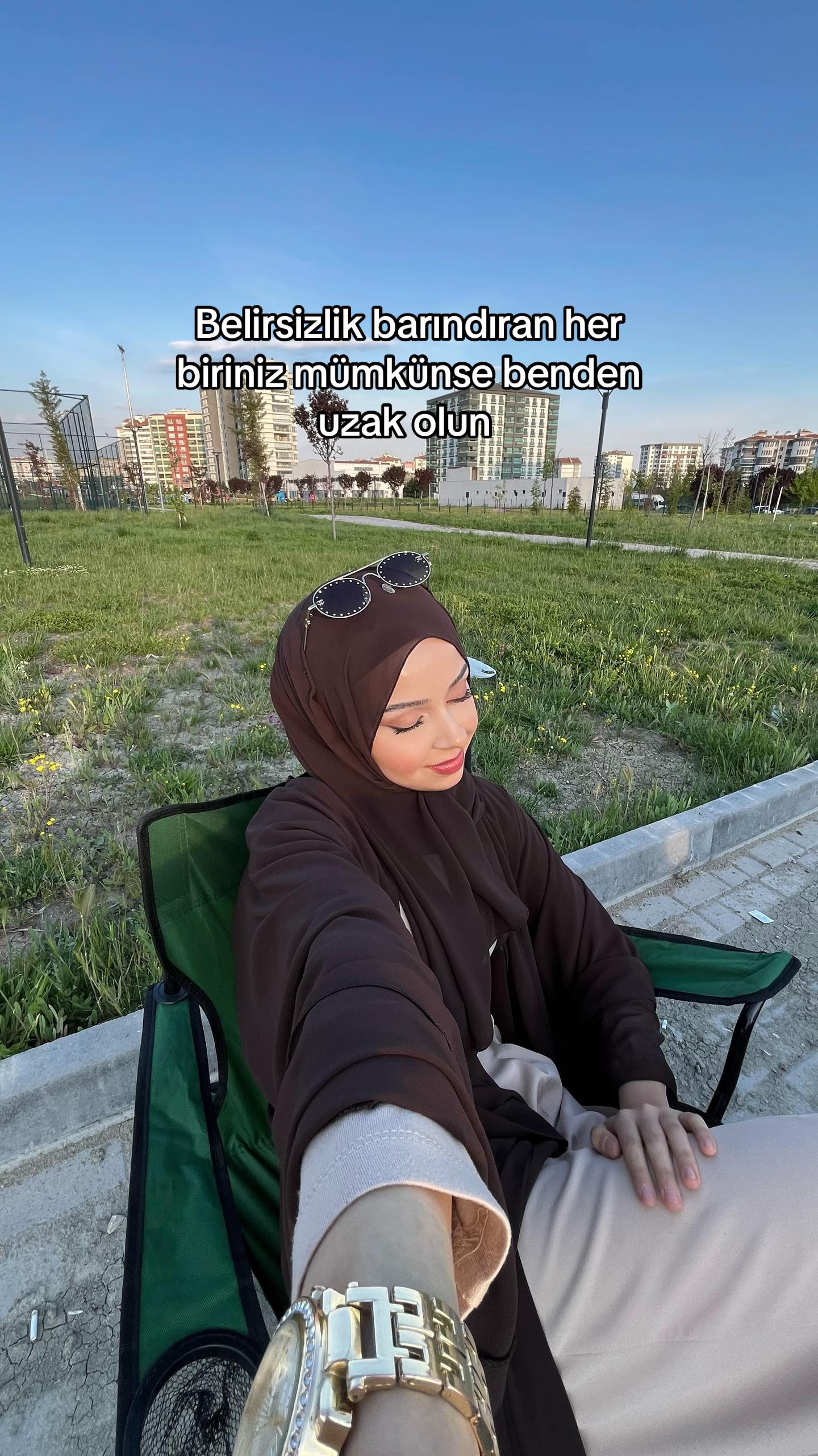 @Hayruu