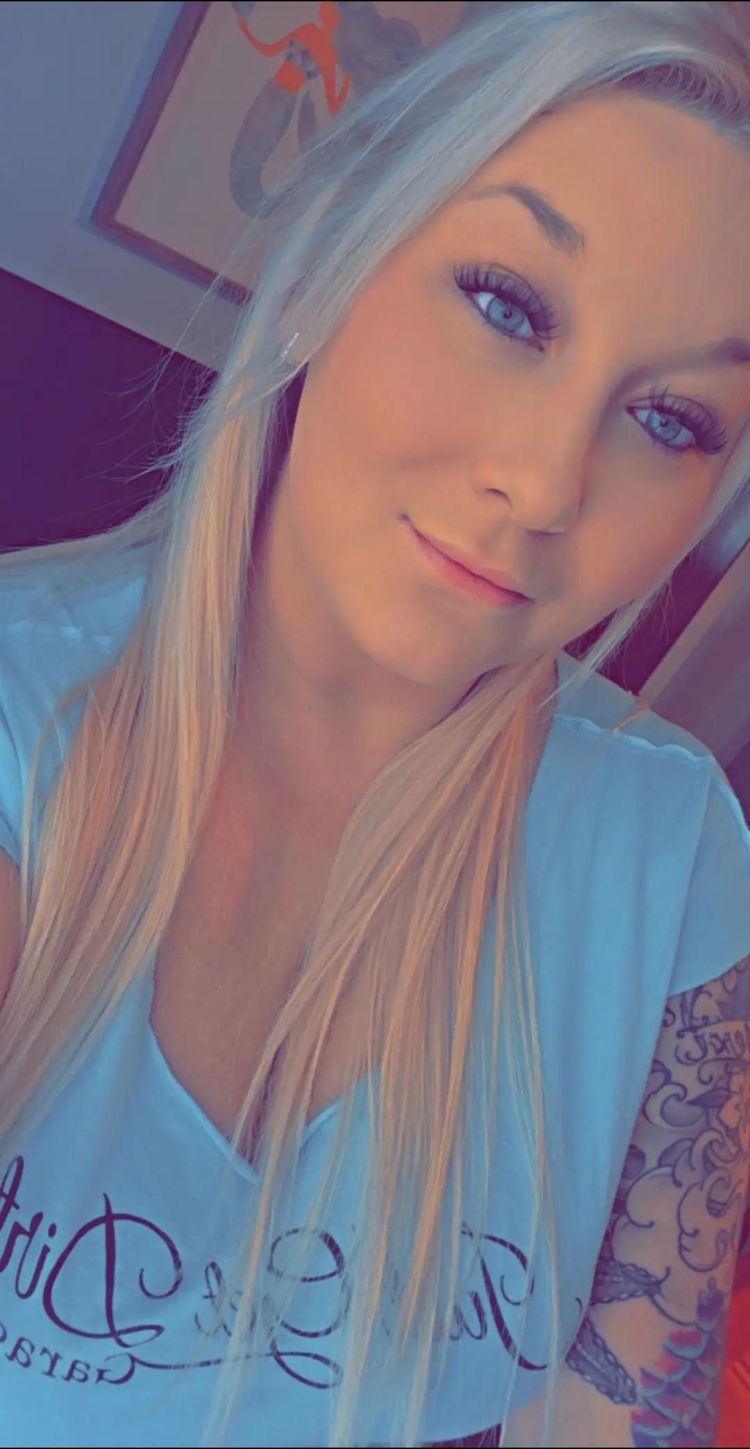 @ashleywhat