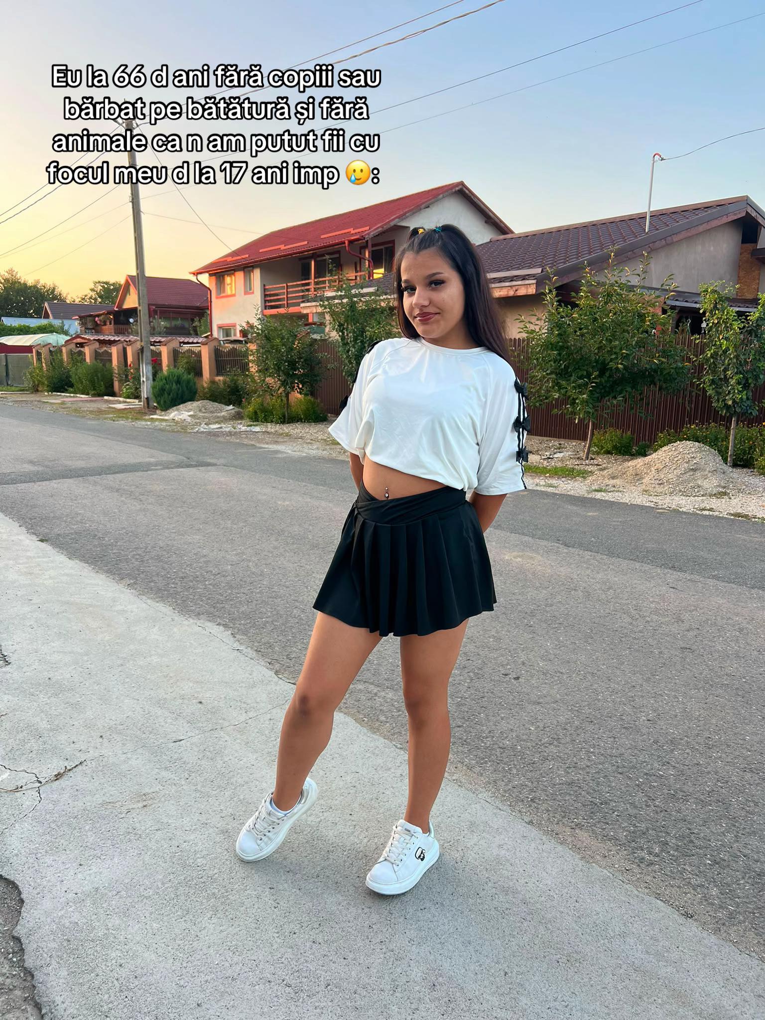 @Ciorixxx Alinusss😘