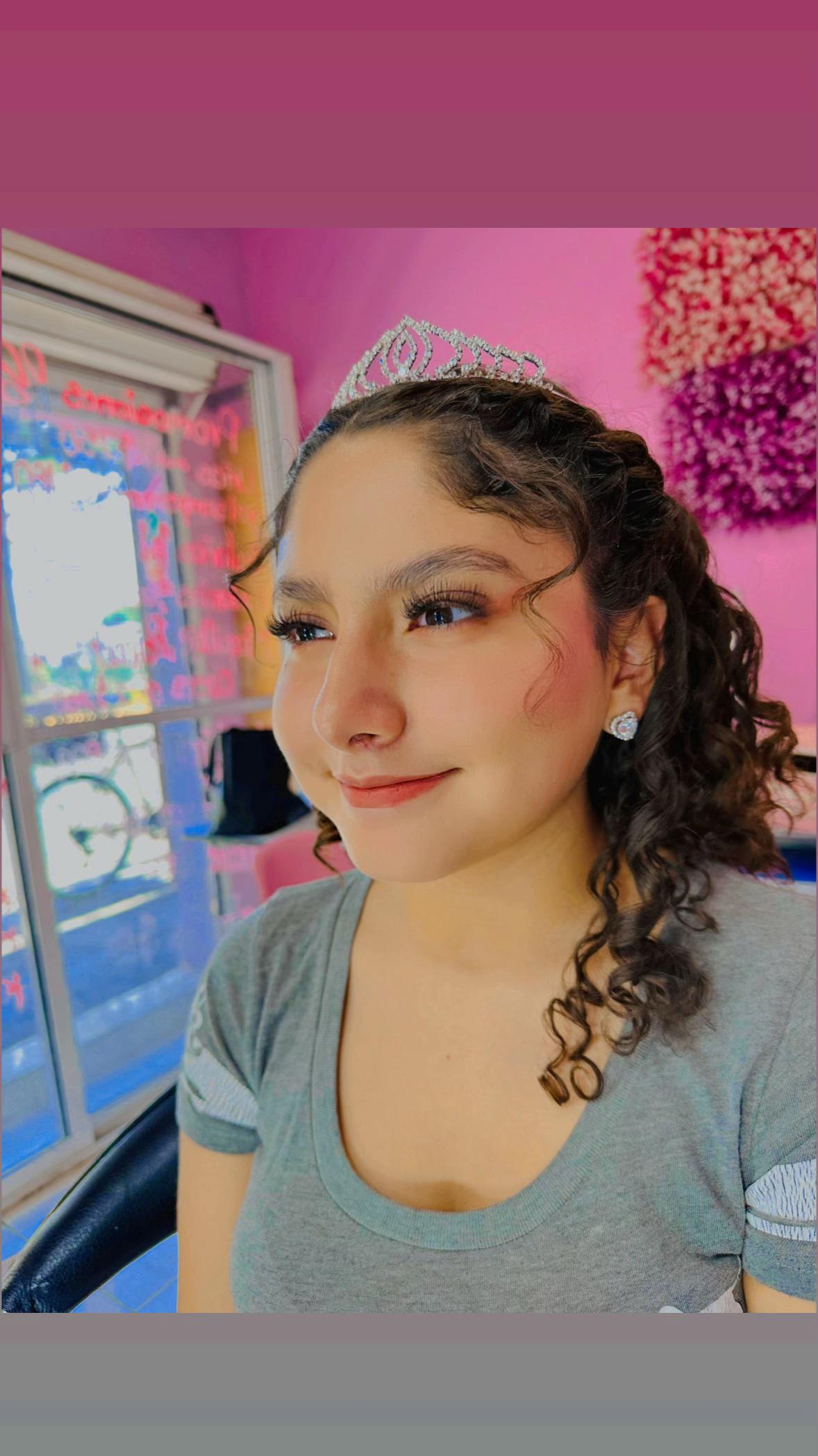 @👑•Soy Nicole •👑