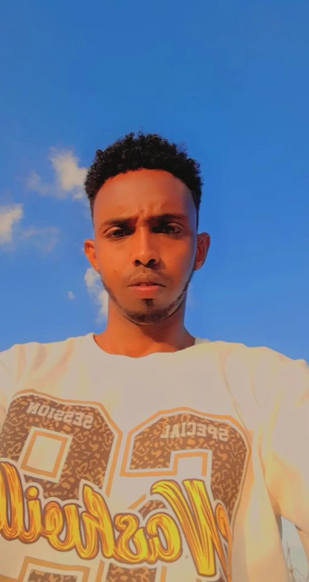 @daahir Dayax