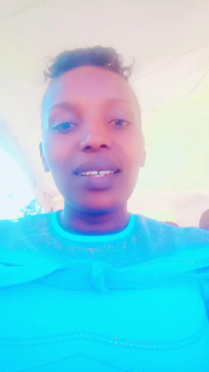 @Lily mamake Tee