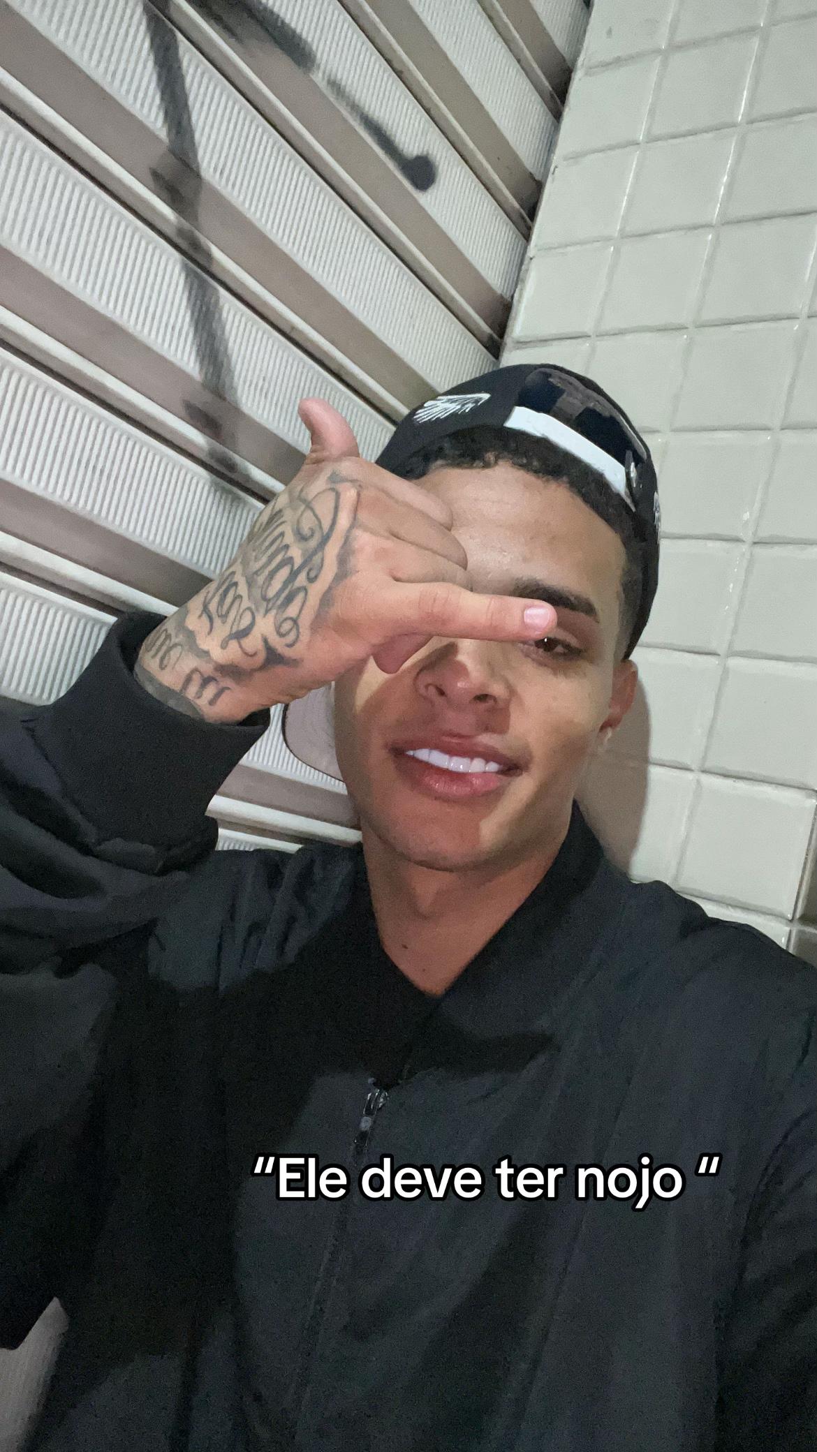 @Filho da dona Claudia