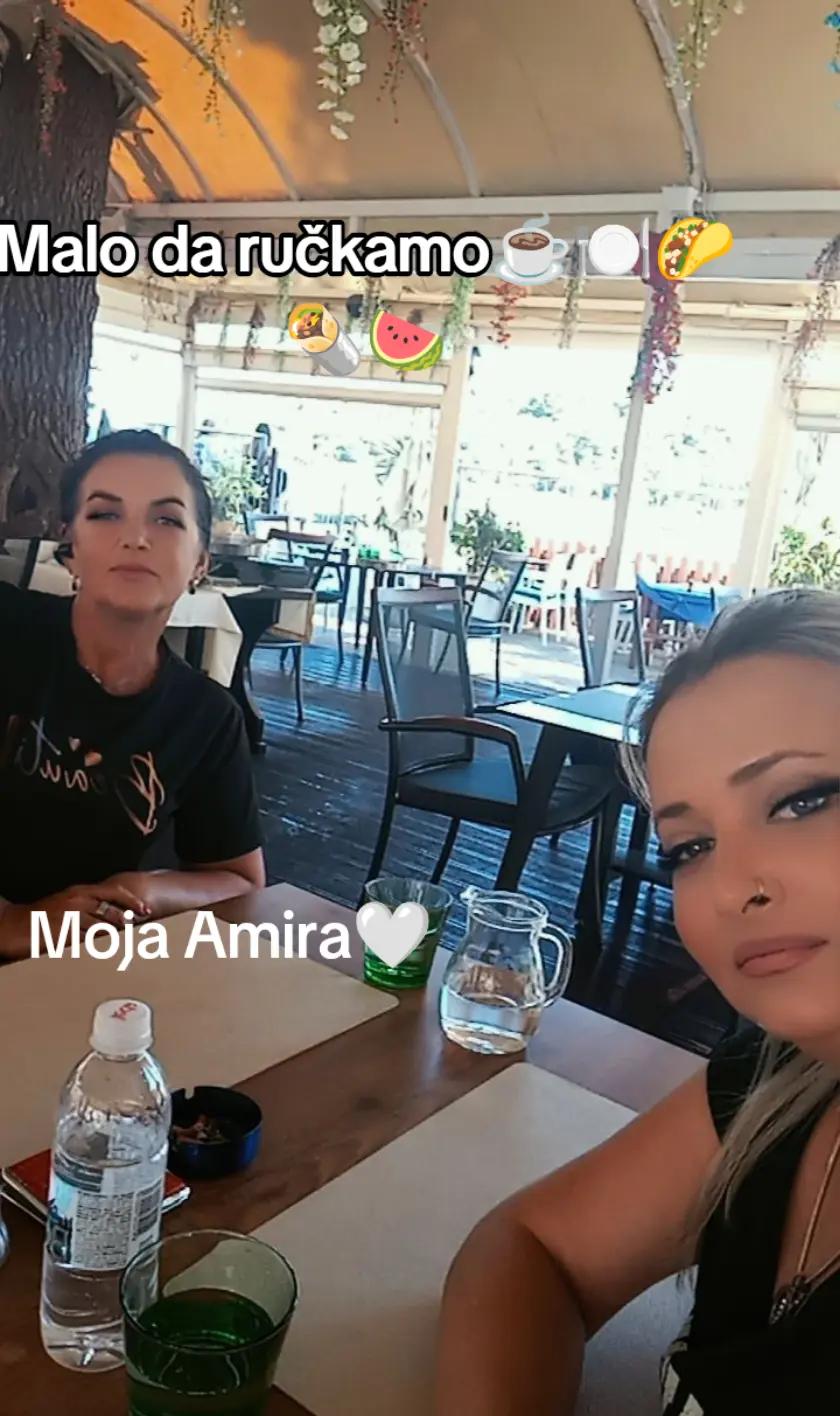 @🖤Mamita🖤🩶🥃 Kika Ida