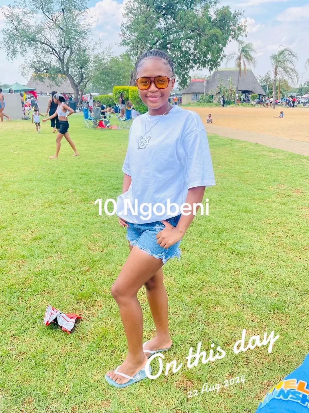 @kaytsow ngobeni