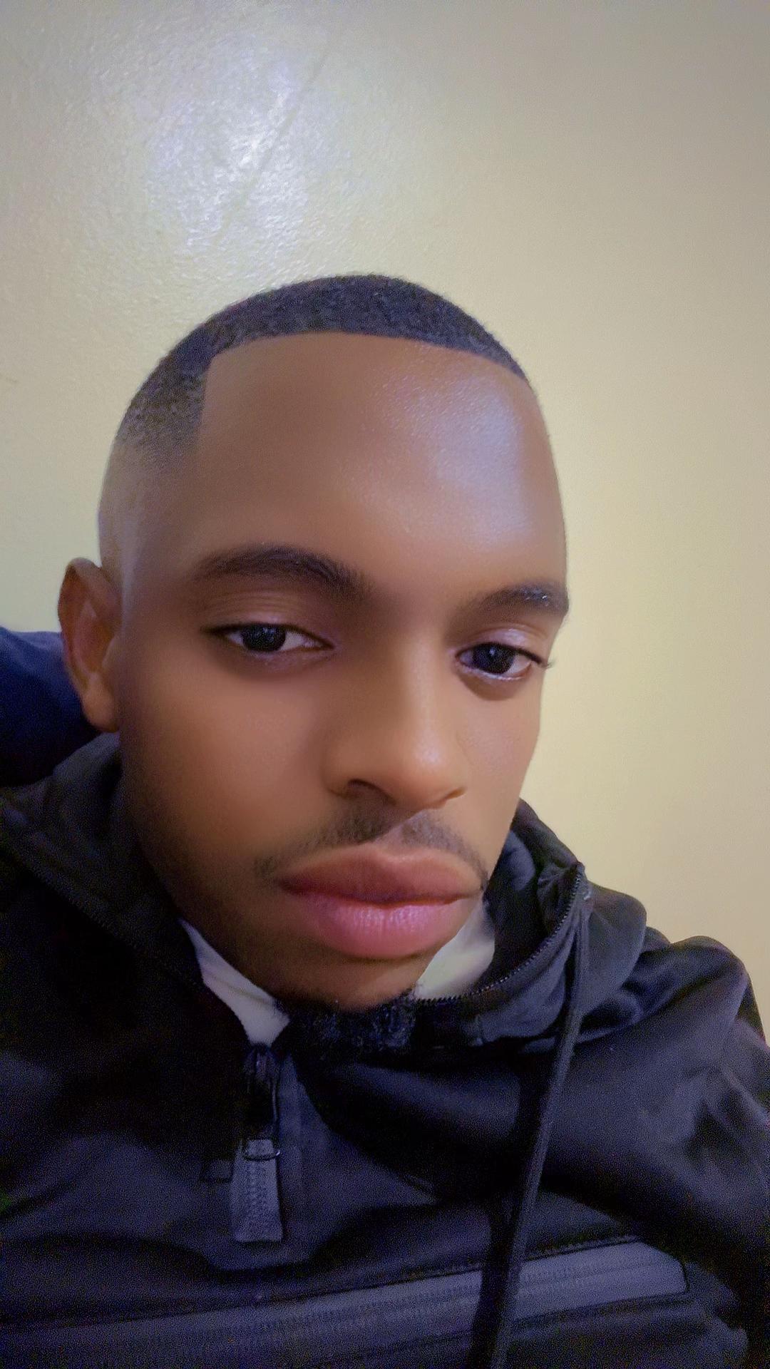 @Thabiso Kunene🇿🇦