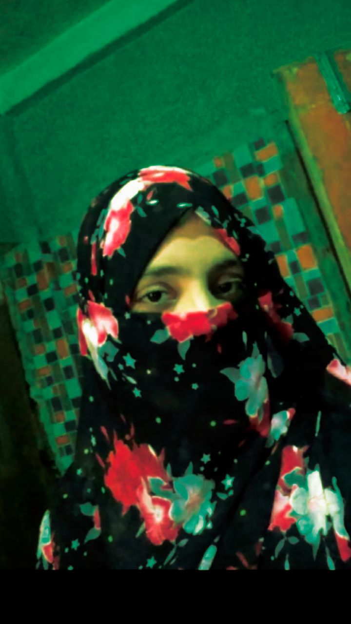 @ভালোবাসার লাল গোলাপ 🌹🌹