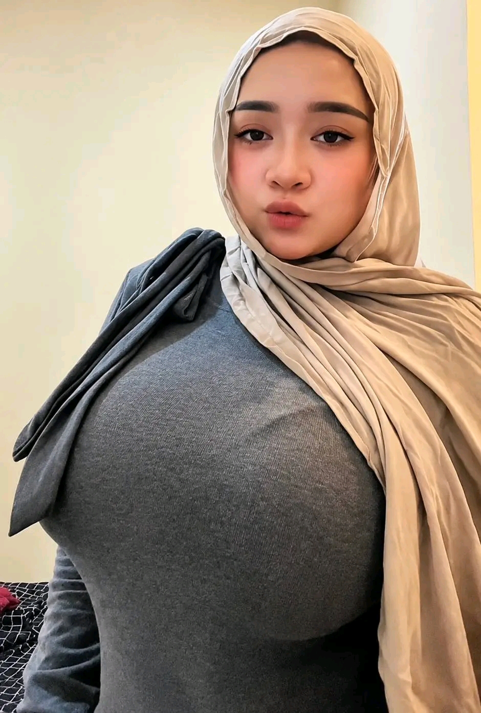 @KW