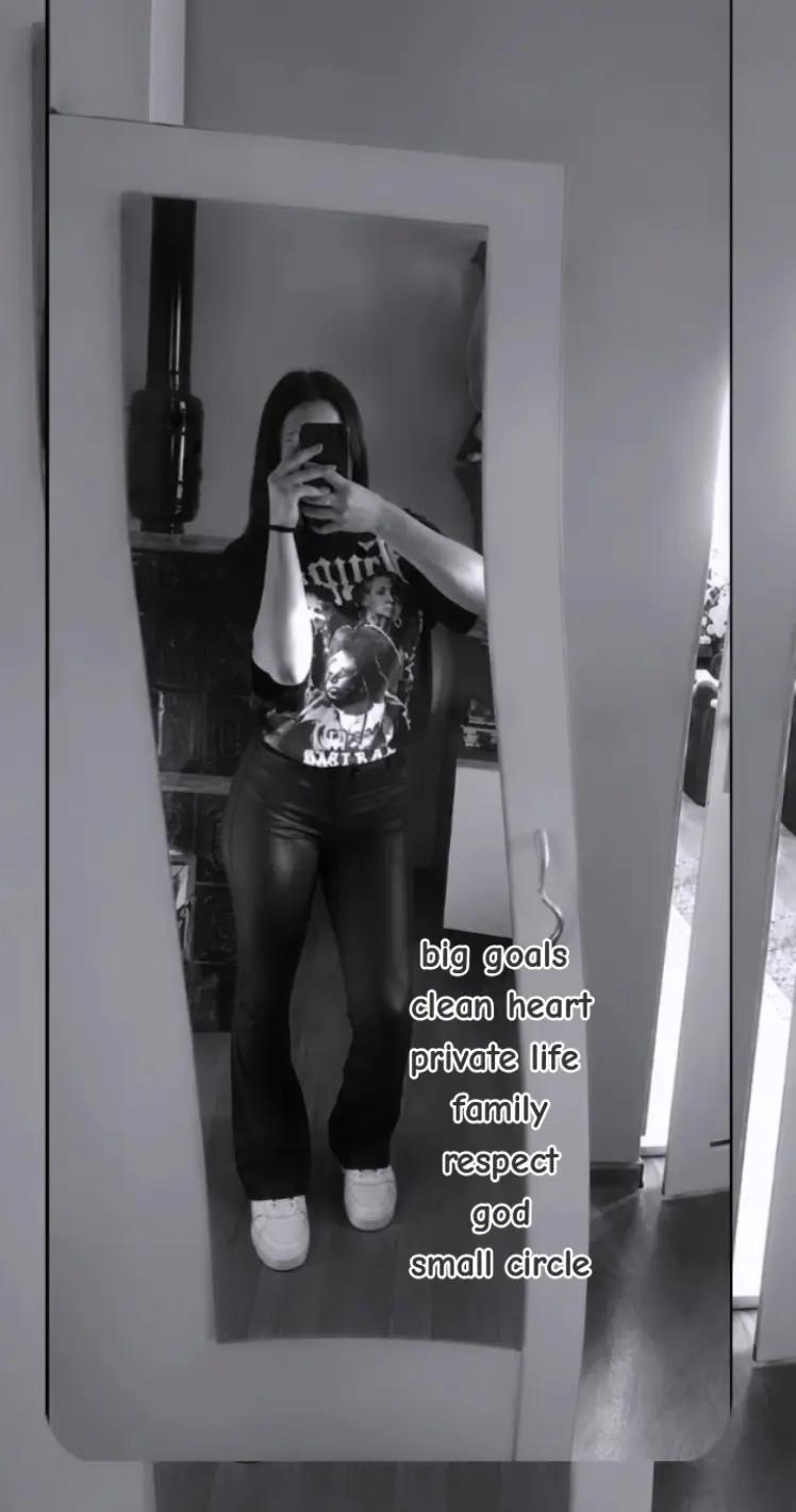 @Oana_tudose28🦋