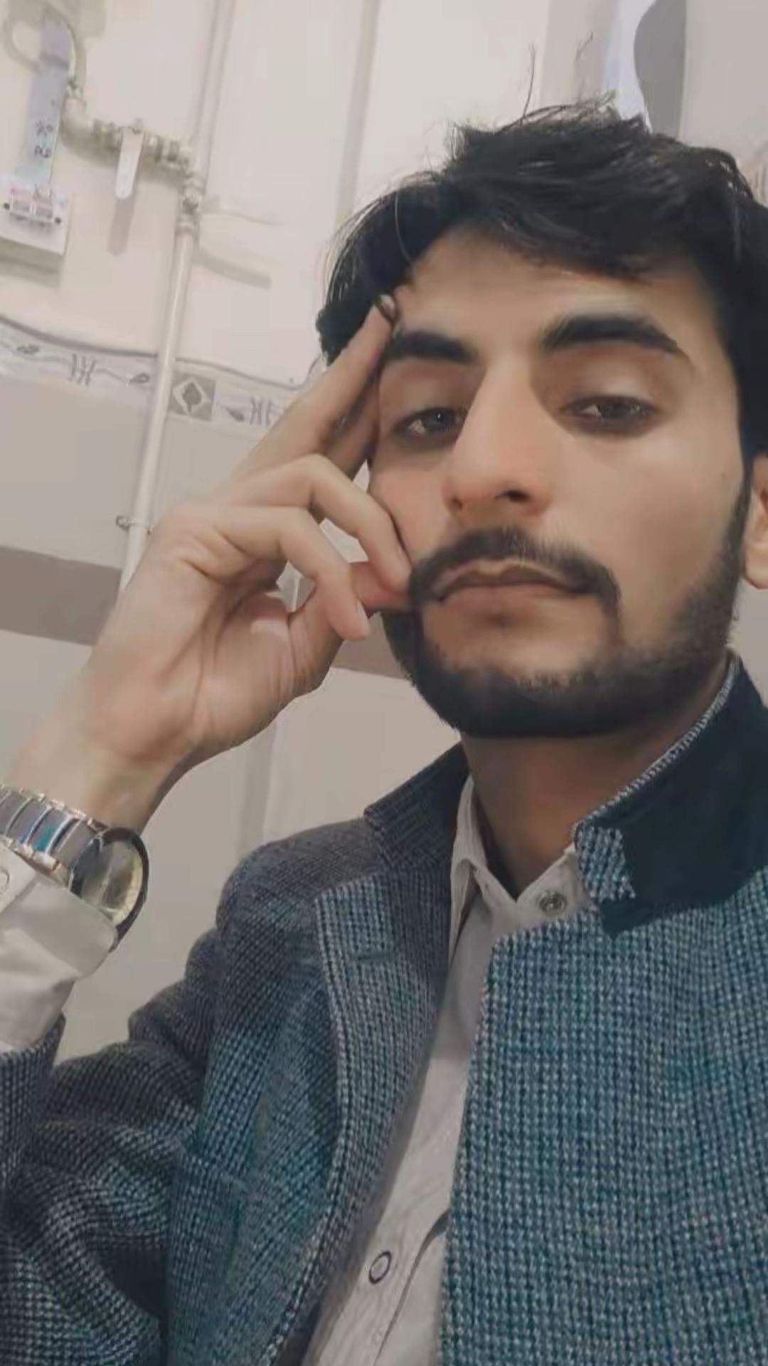 @Dr Rana farhan🇬🇧🇵🇰