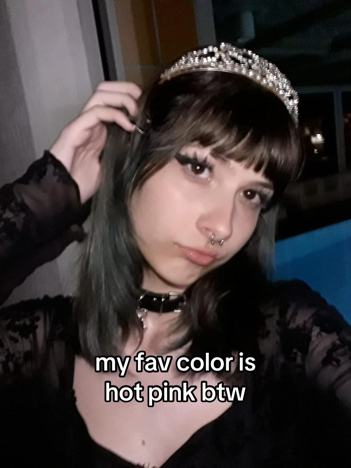 @💿𝓵𝓲𝓿𝓲𝓪
