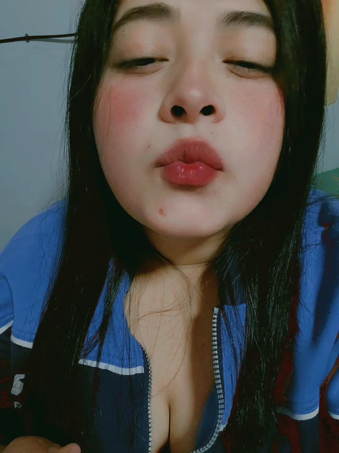 @Caroliina