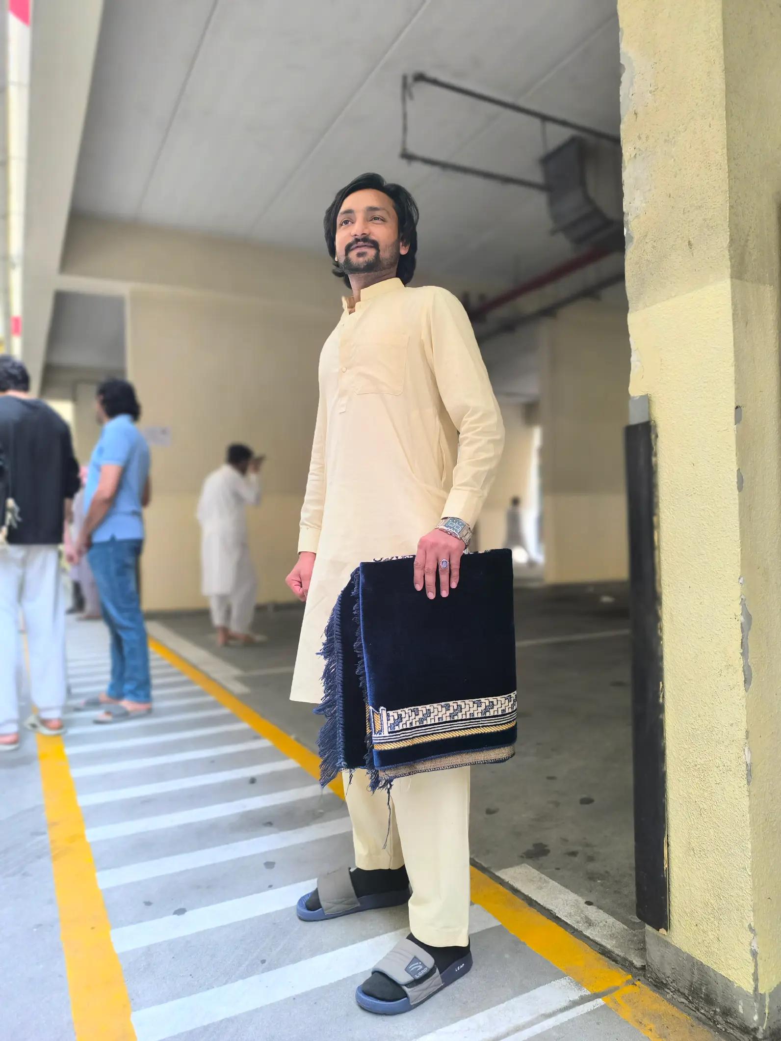 @CH Nilu GJR 🇵🇰751🇦🇪