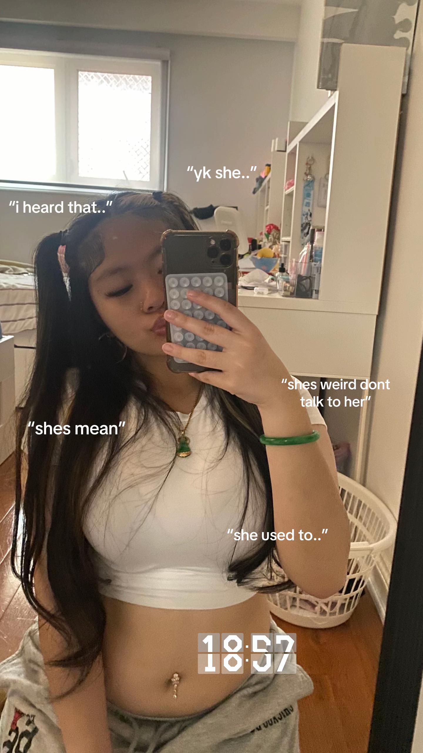 @👩🏻&zwj;🔬