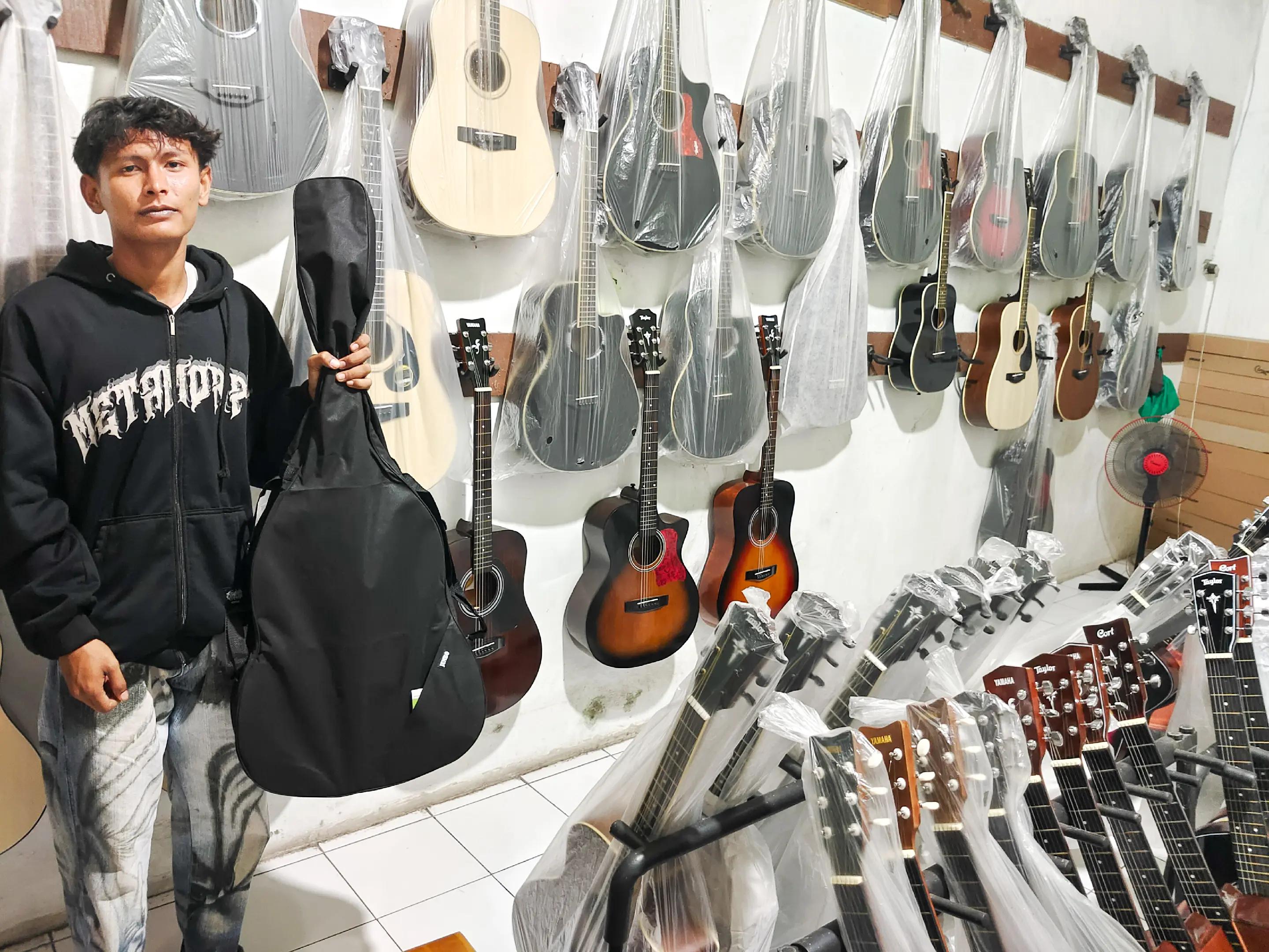 @Hanung Gitar Purwakarta